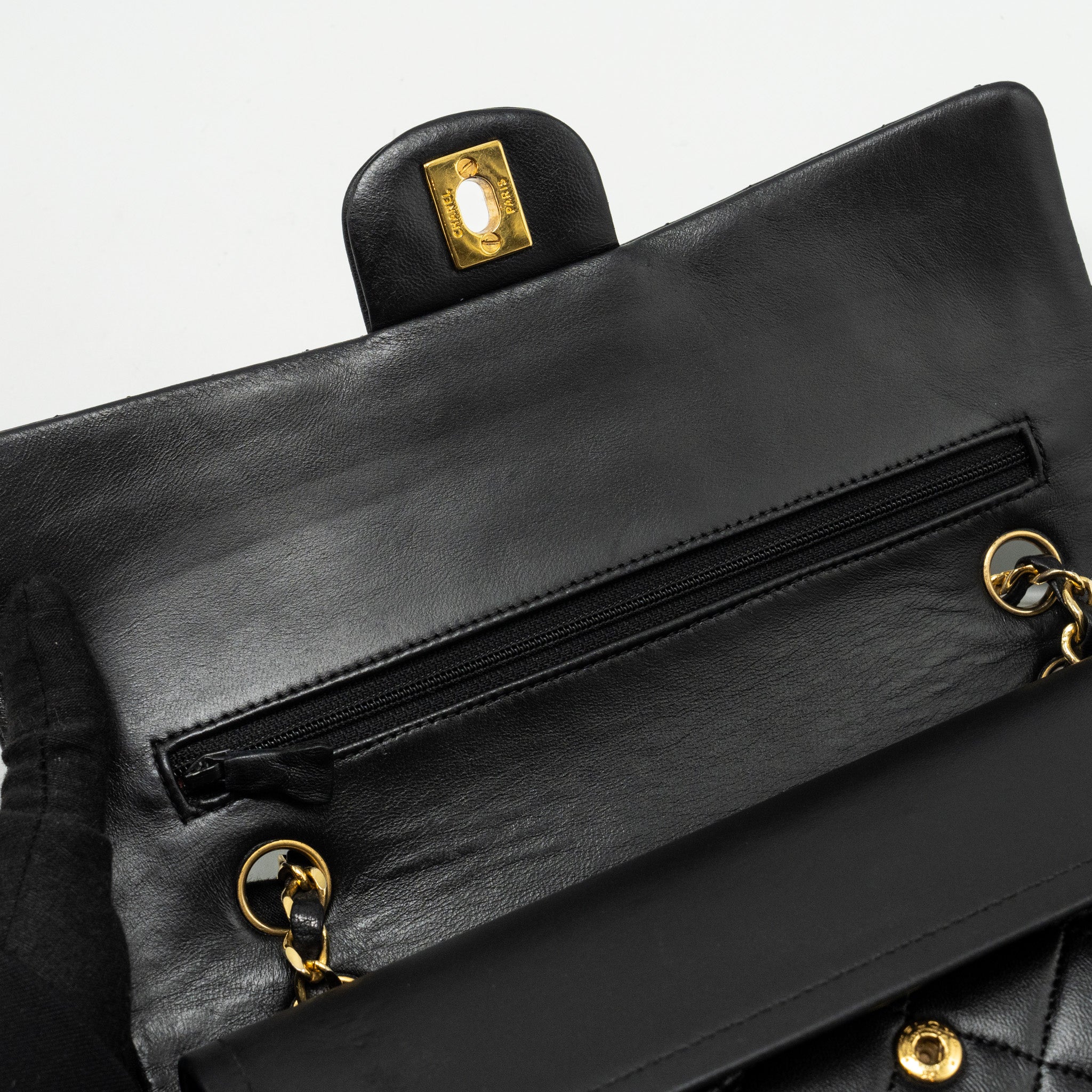 Chanel Vintage Medium Classic Double Flap Bag lambskin black