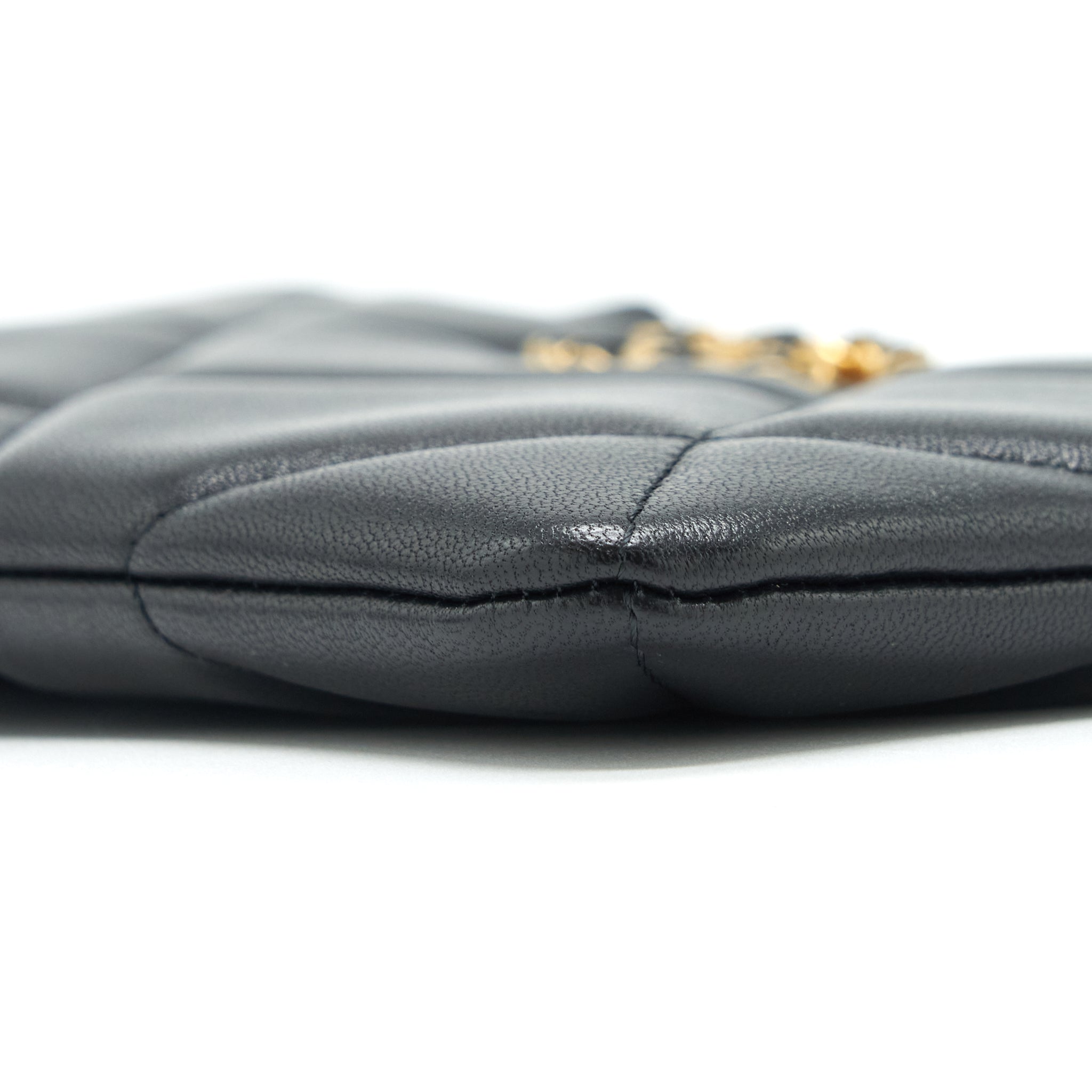 Chanel 19 Pouch Lambskin Black
