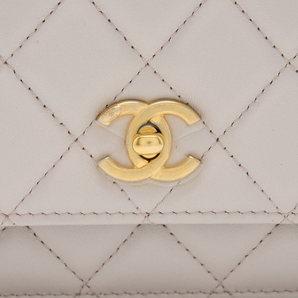 Chanel Pearl Crush Wallet on Chain Lambskin Lialic/Light Purple Brushed  (Microchip)