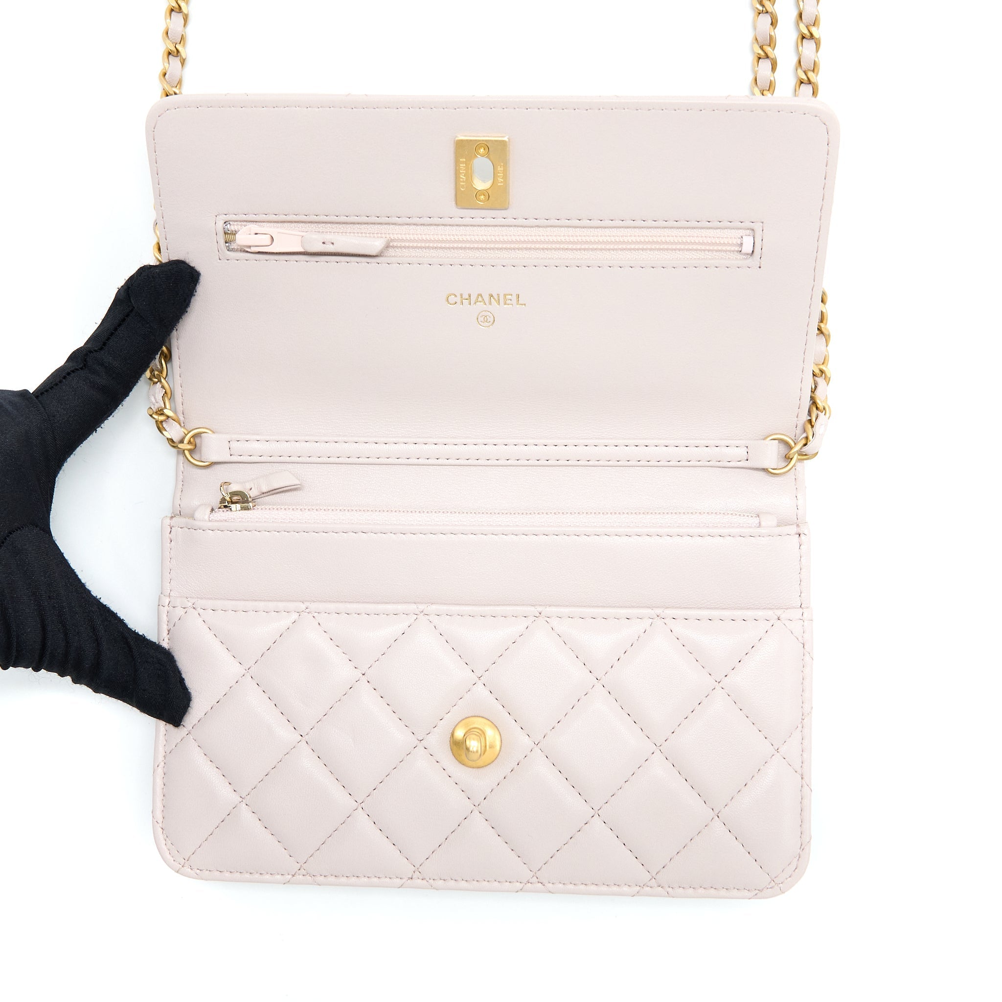 Chanel Pearl Crush Wallet on Chain Lambskin Lialic/Light Purple Brushed  (Microchip)