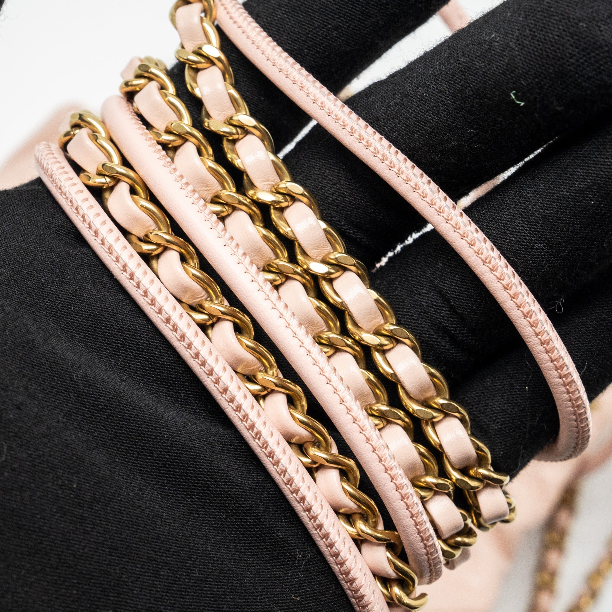 Chanel Mini 22 Bag Shiny Calfskin Pink  (microchip)