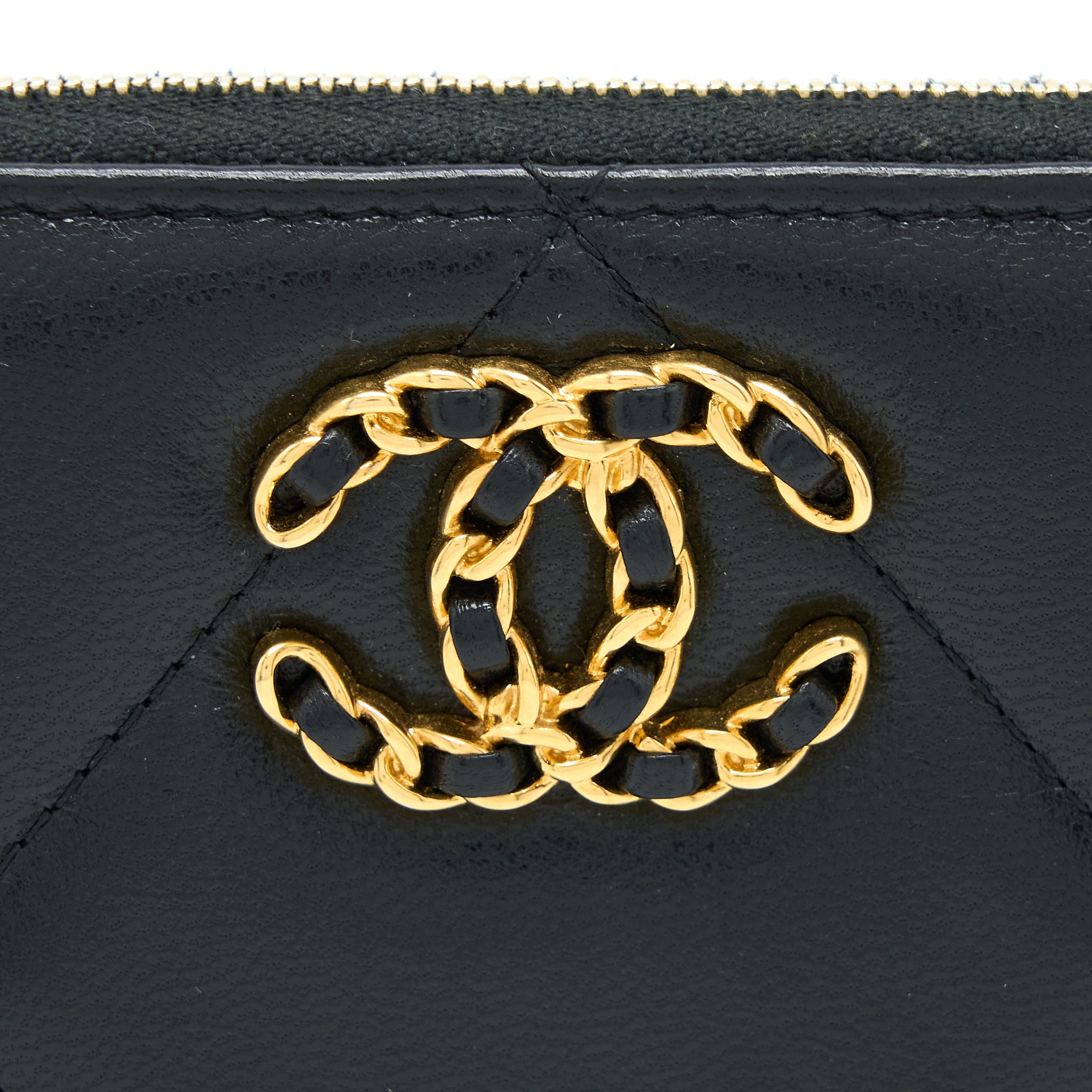 Chanel 19 Zip Wallet Goatskin Black