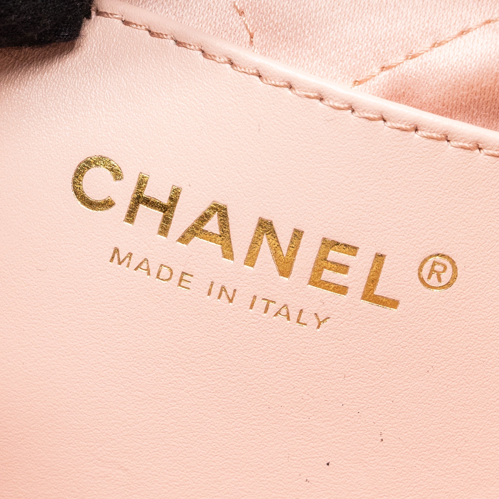 Chanel Mini 22 Bag Shiny Calfskin Pink  (microchip)