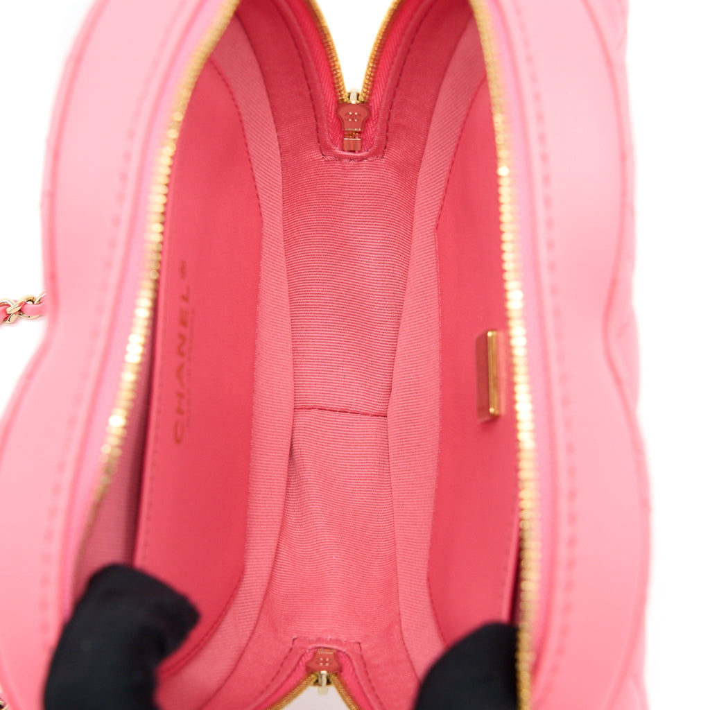 Chanel 22S Heart Bag Lambskin Pink L (Microchip)