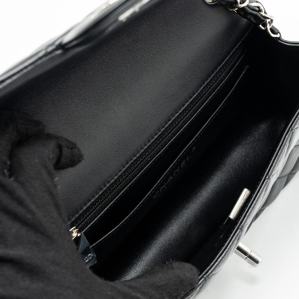 Chanel classic mini rectangular flap bag lambskin black  (microchip)