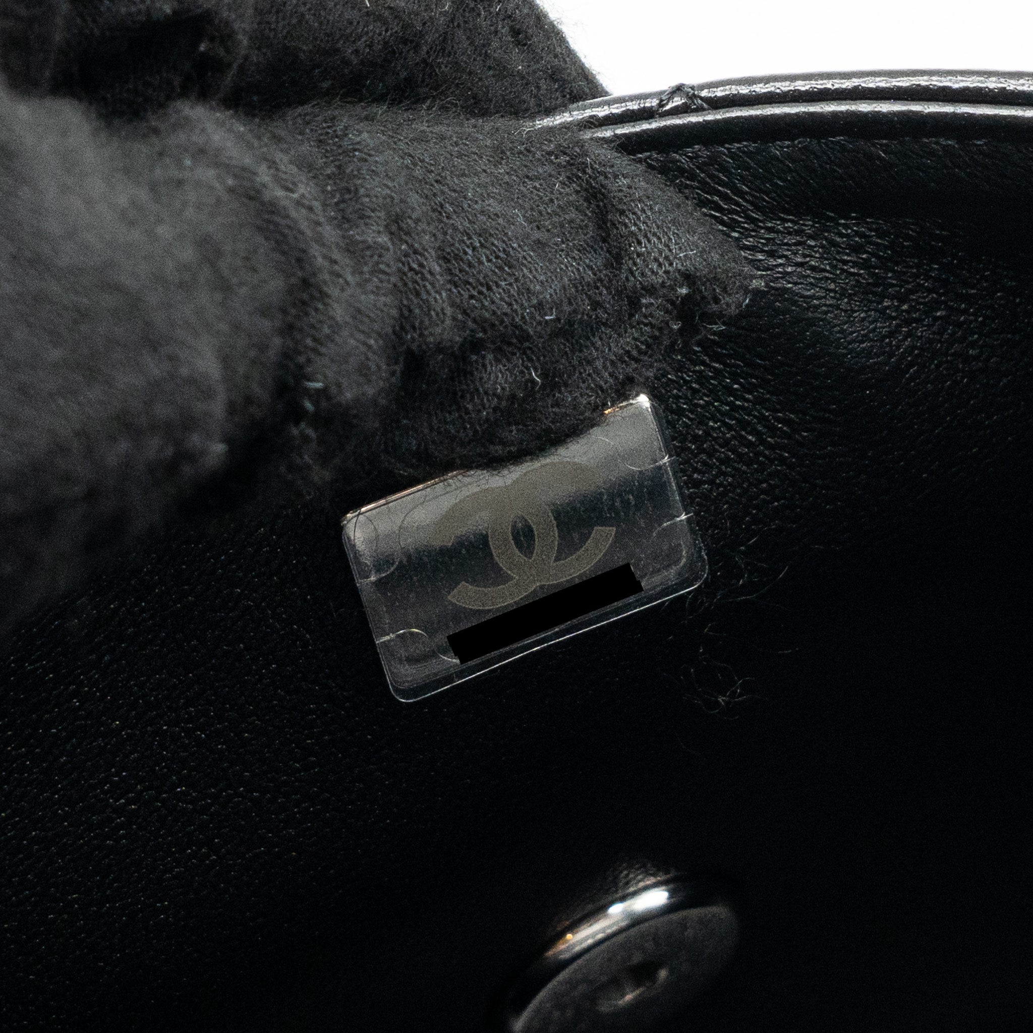 Chanel classic mini rectangular flap bag lambskin black  (microchip)