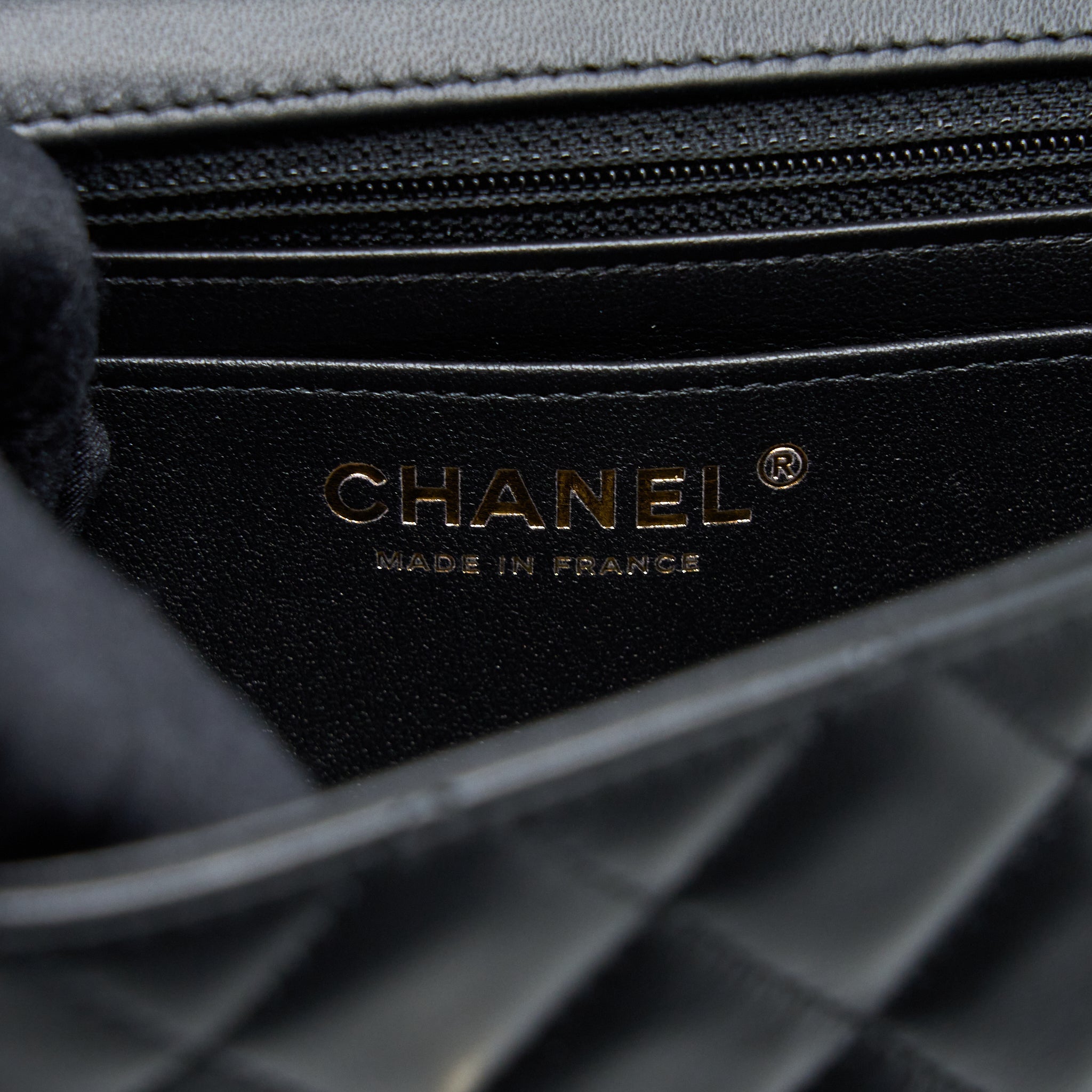 Chanel Classic Mini Rectangular Flap Bag Lambskin Black L (Microchip)
