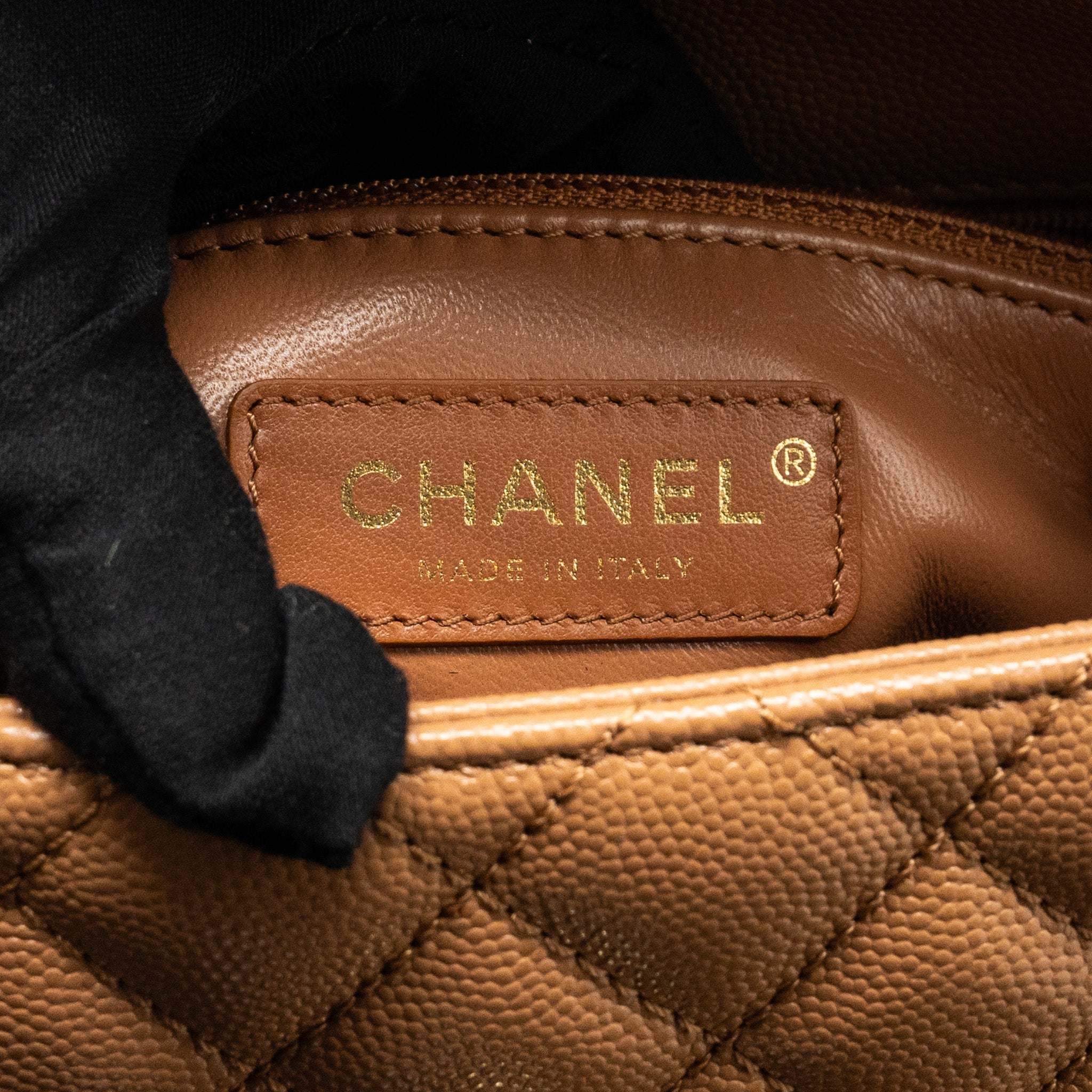 Chanel 21P Small Coco Handle Caviar Caramel L