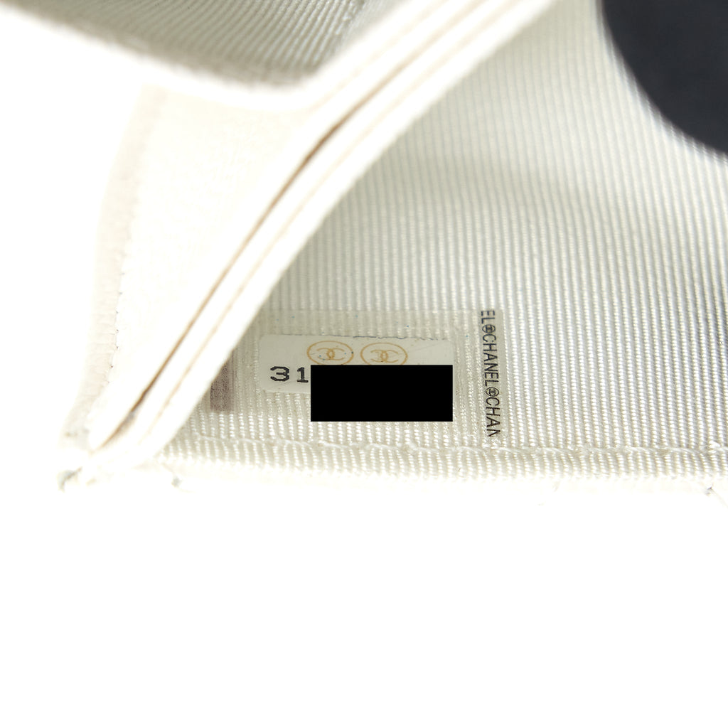 Chanel 21B Card Holder On Chain Caviar White L