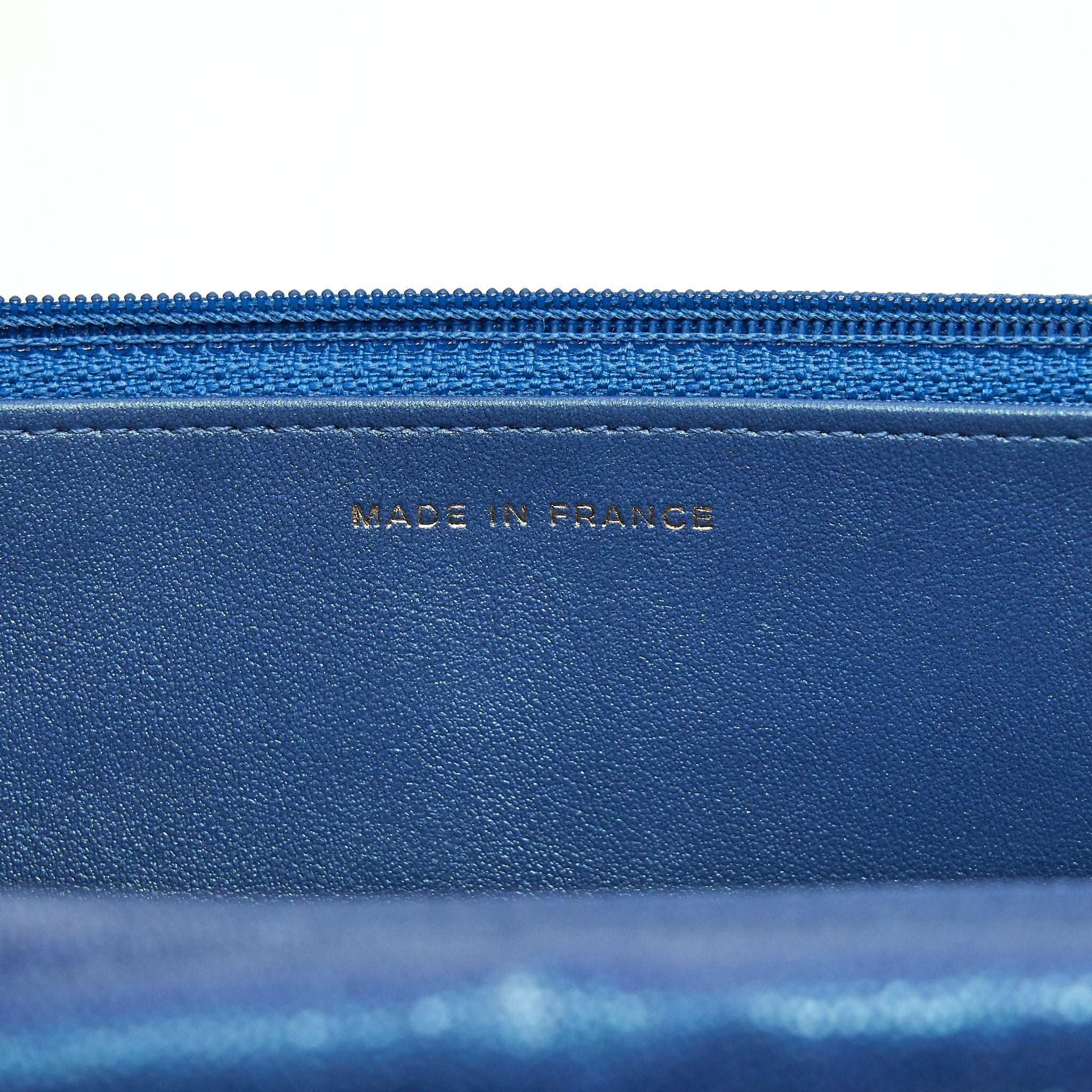 Chanel Classic Wallet On Chain Caviar Iridescent Blue L
