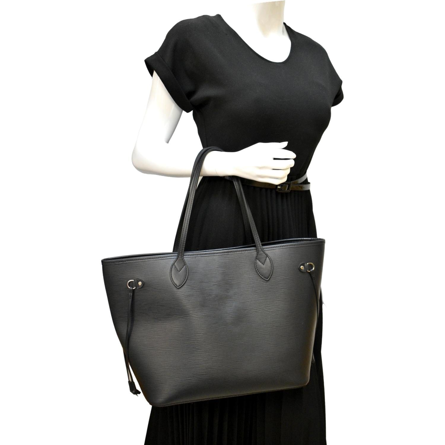 LOUIS VUITTON Neverfull Epi Leather Tote Shoulder Bag Black