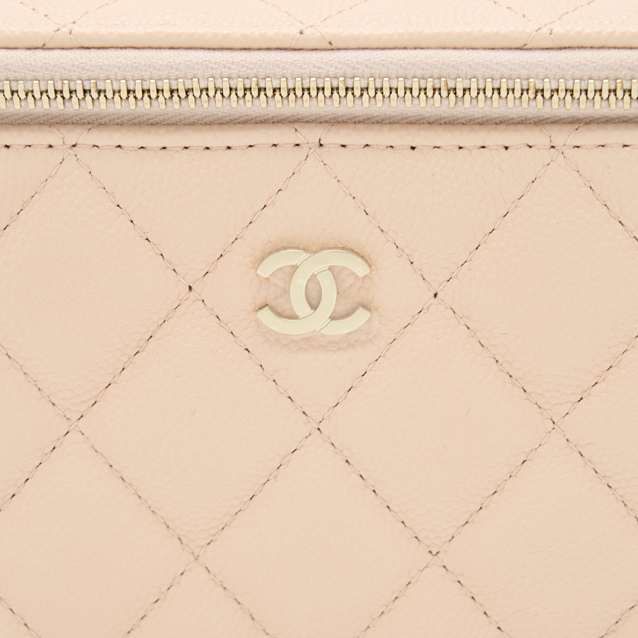 Chanel Long Vanity Case Caviar Light Pink L