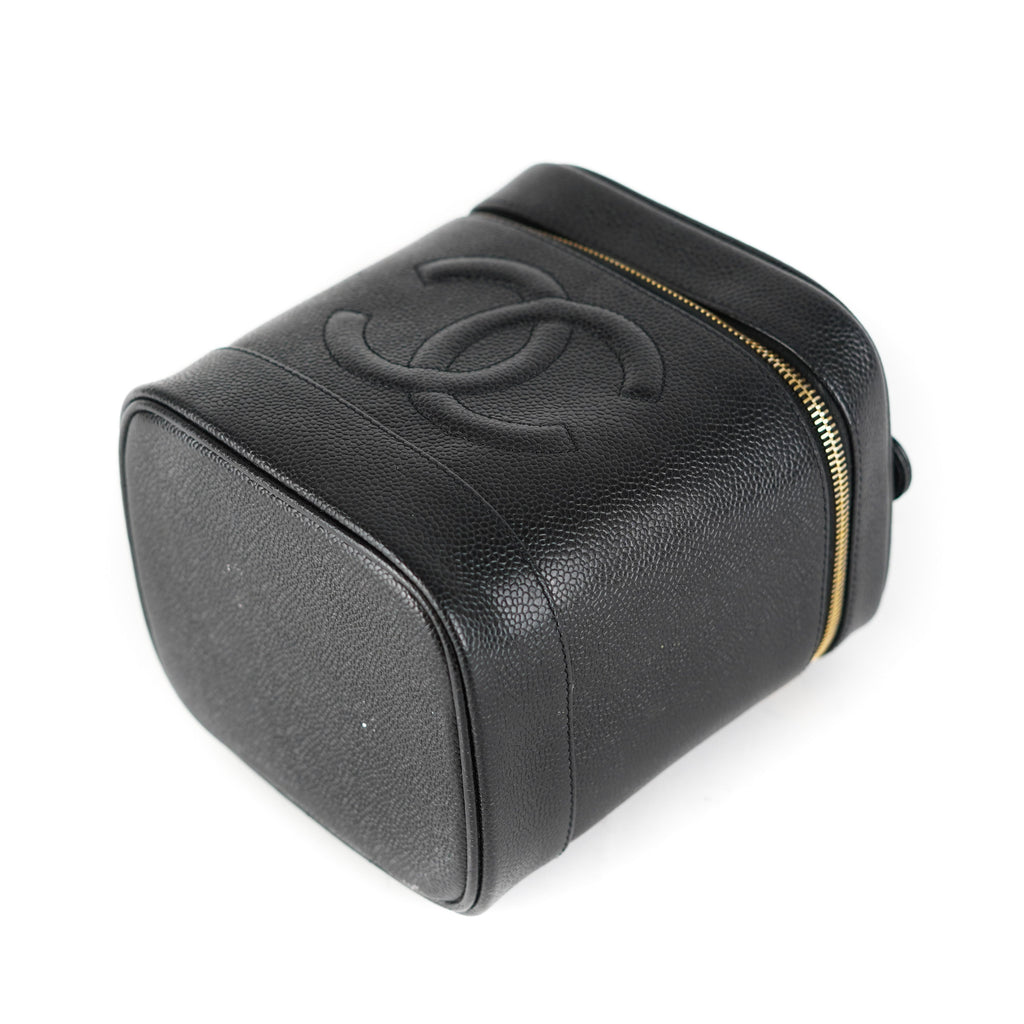 ITEM 11 - Chanel Vintage Caviar Vanity