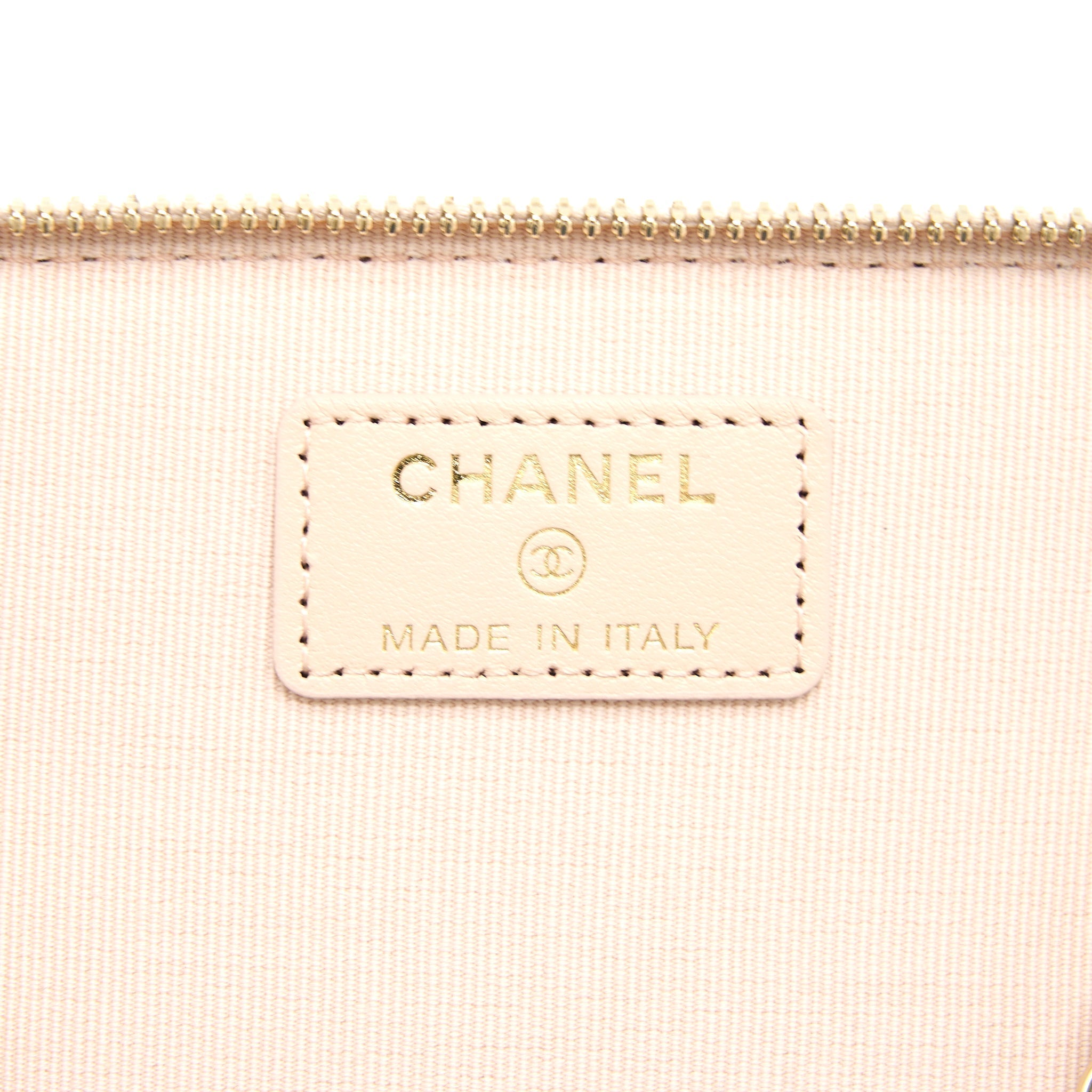 Chanel Long Vanity Case Caviar Light Pink L