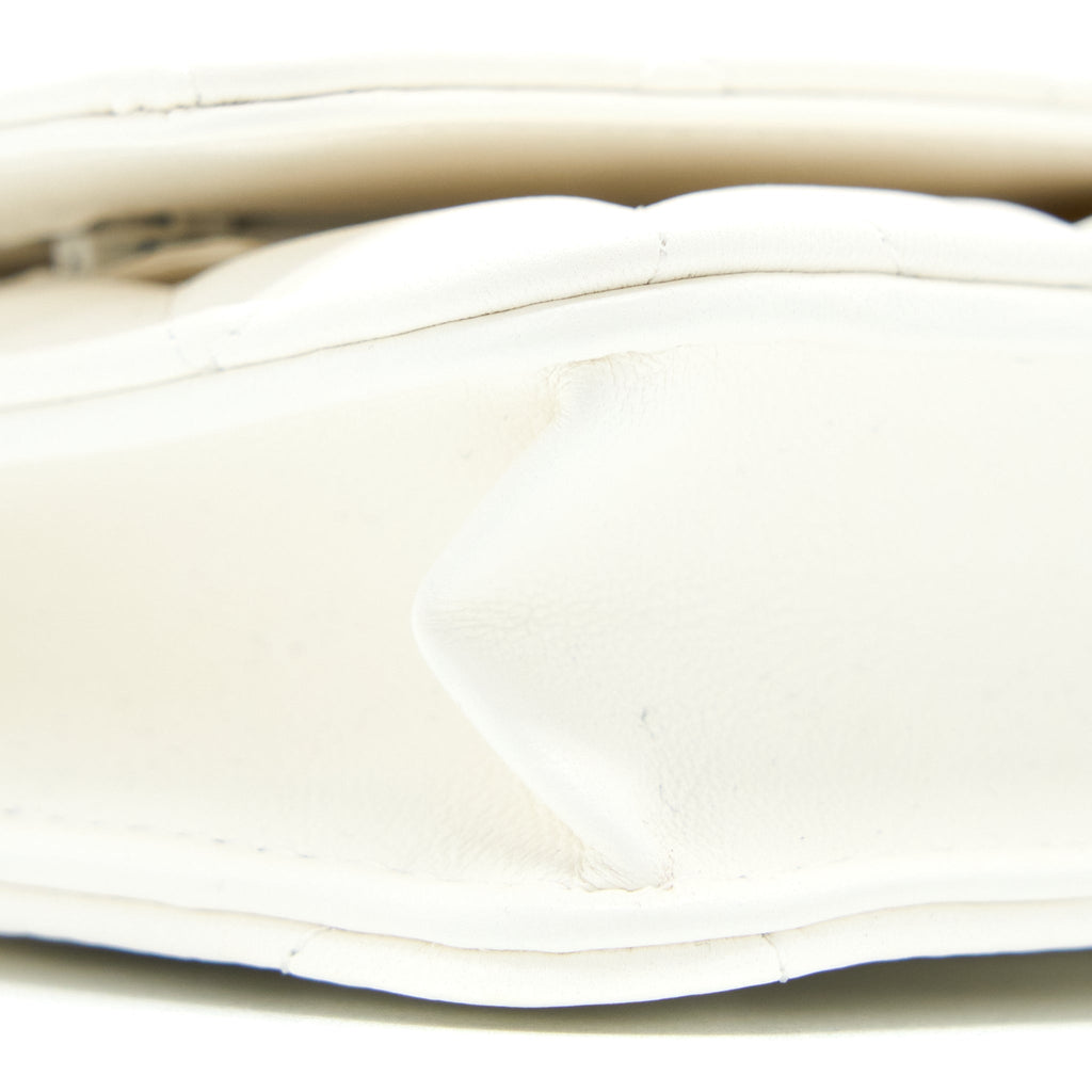 Chanel Pearl Crush Wallet On Chain Lambskin White  (Microchip)