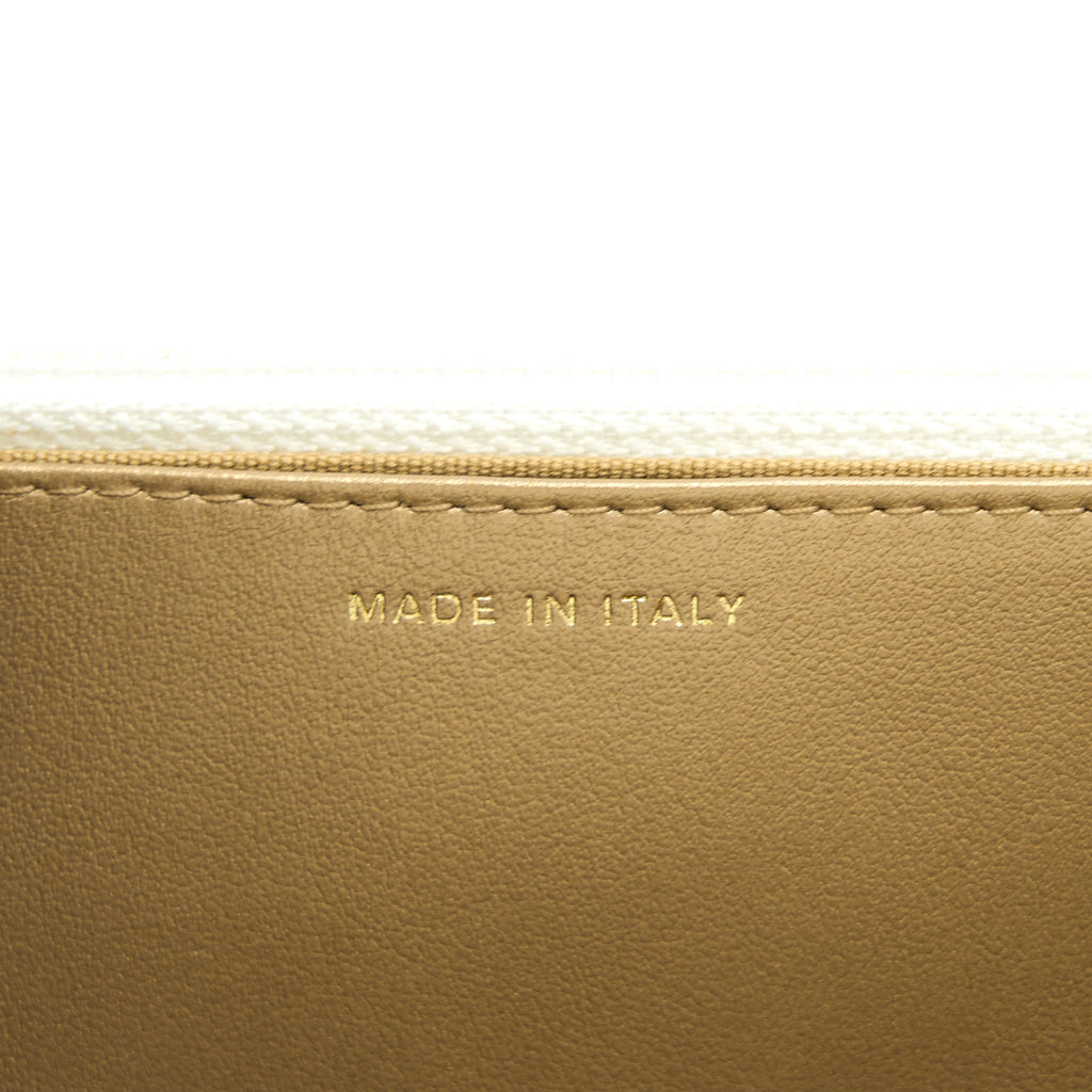 Chanel Pearl Crush Wallet On Chain Lambskin White  (Microchip)
