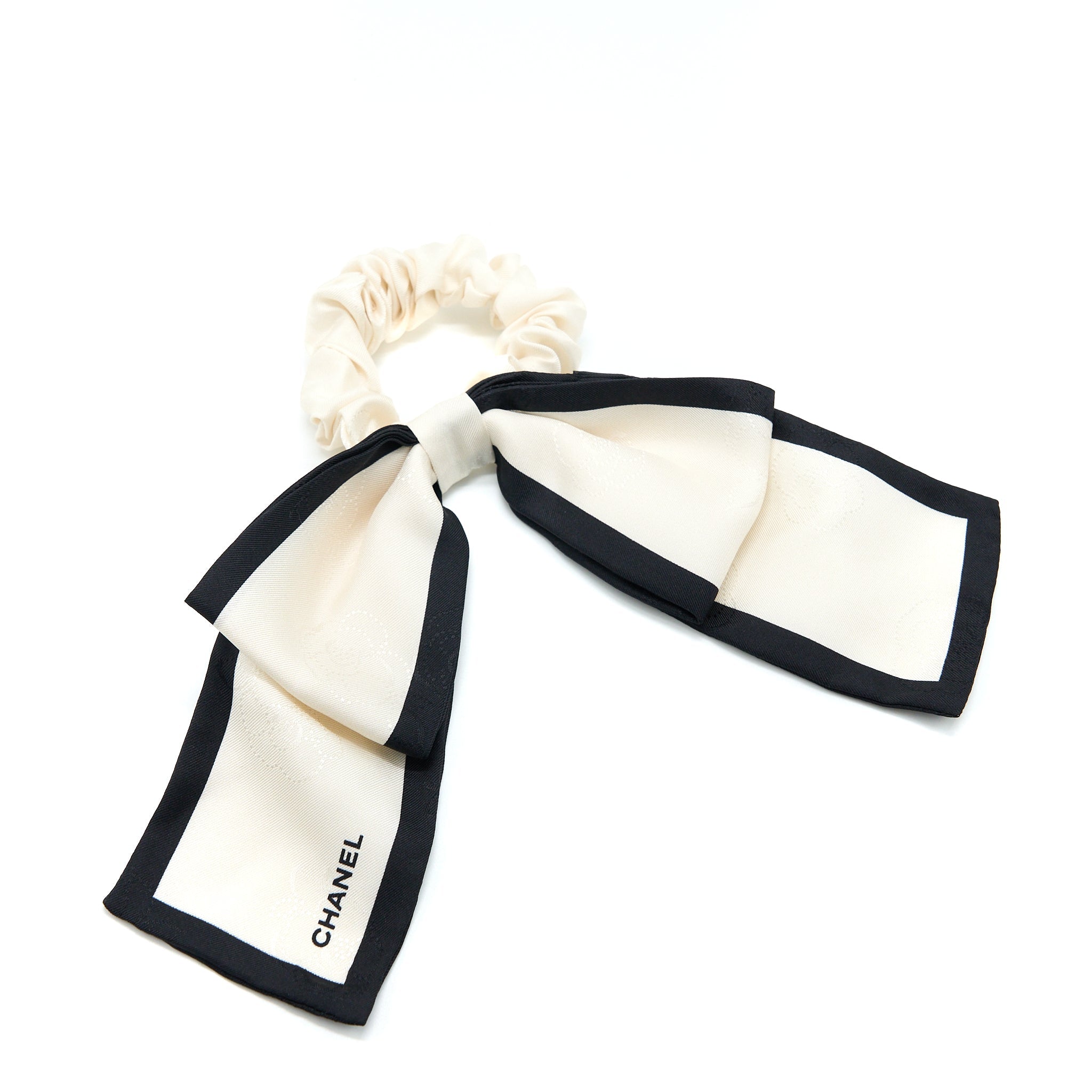 Chanel 22b Camellia/Letter Hair Tie Silk Twill Ecru/Black