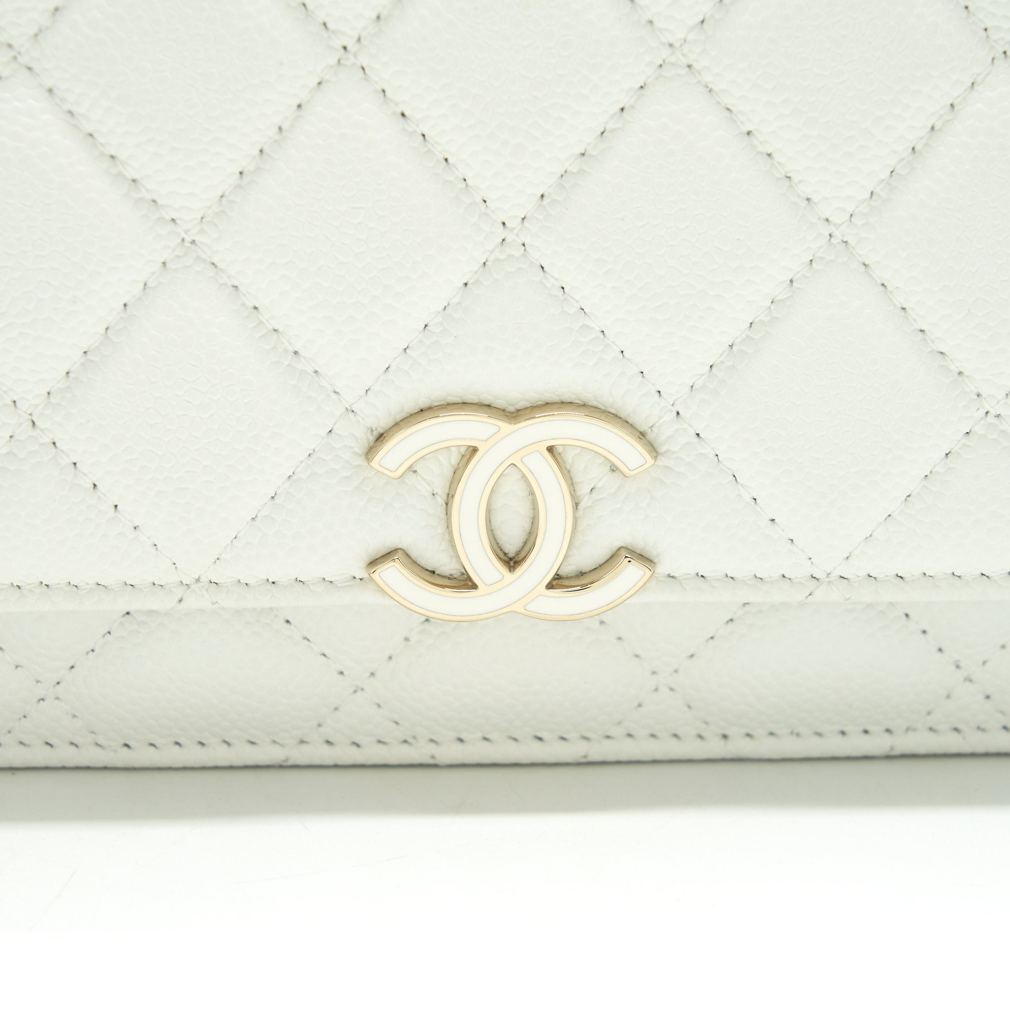 Chanel 21C Wallet On Chain Limit Edition Caviar White L