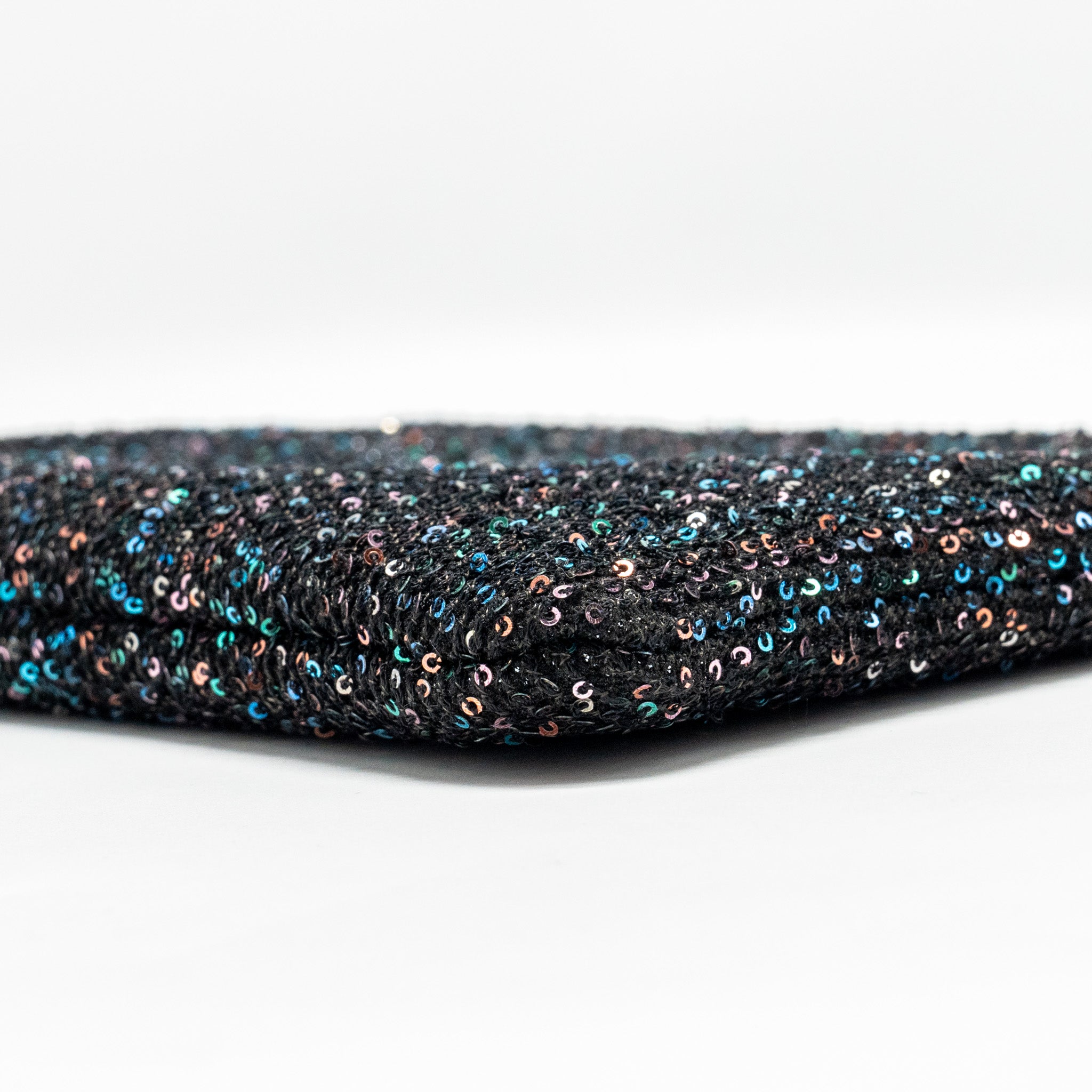 Chanel 20A Deauville Pouch Sequins/Calfskin Black/Multicolour