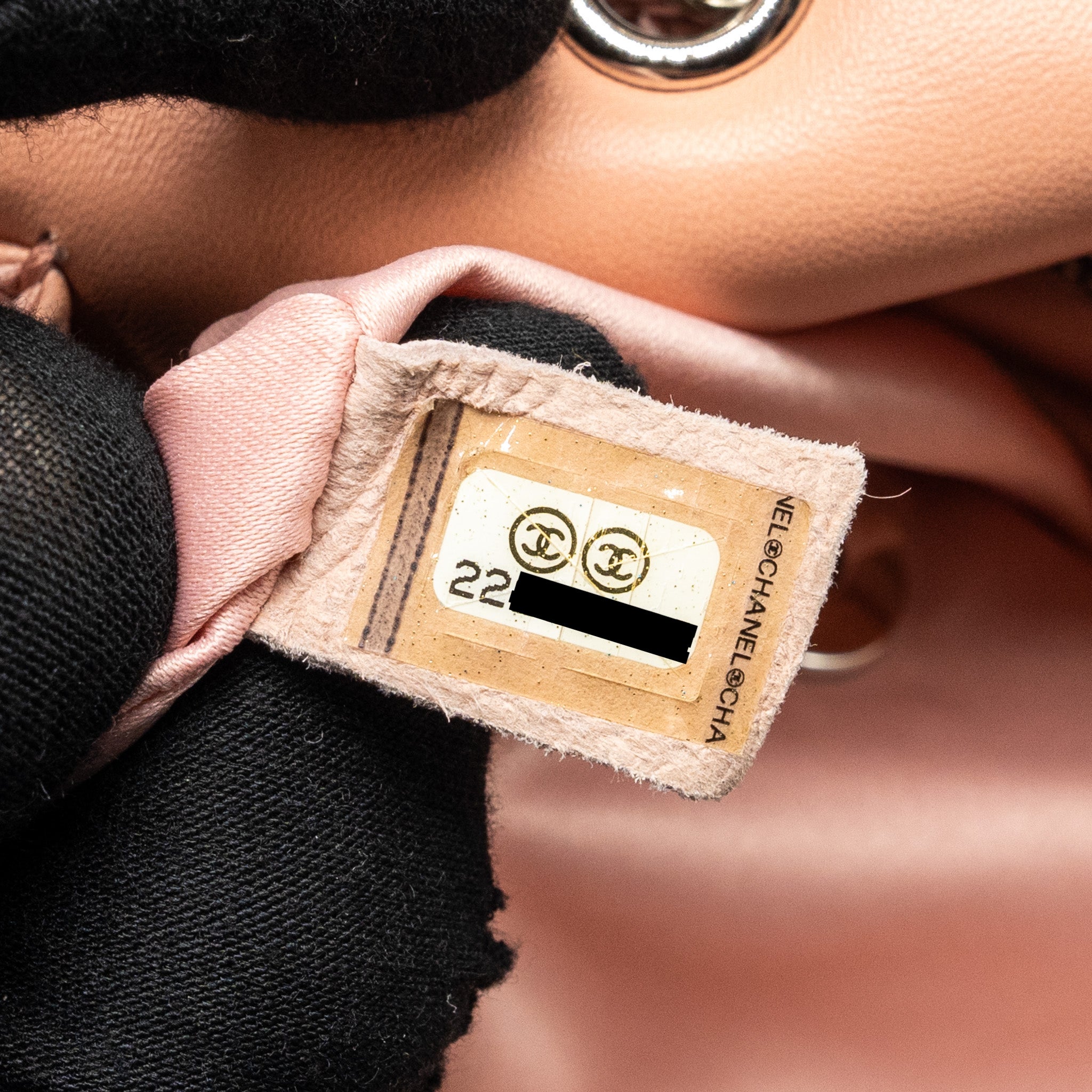 Chanel Chevron Mini flap bag Sequin pink / multicolour