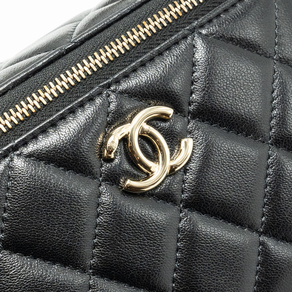Chanel Top Handle Long Vanity Case Lambskin BLACK L (Microchip)