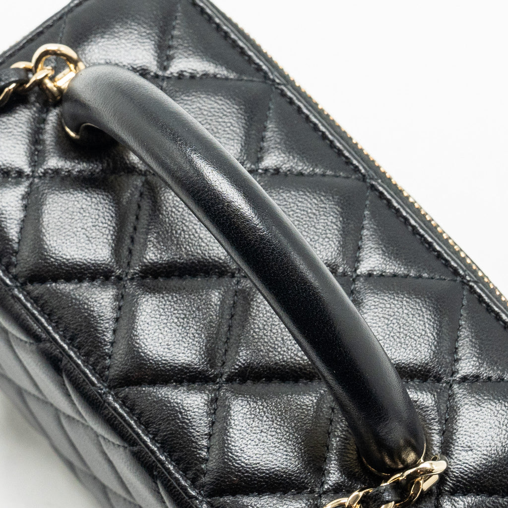 Chanel Top Handle Long Vanity Case Lambskin BLACK L (Microchip)