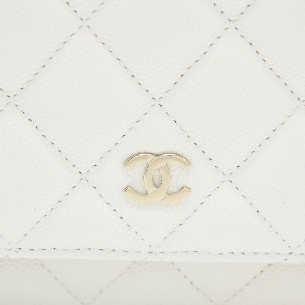 Chanel Classic Wallet On Chain Caviar White L (Microchip)