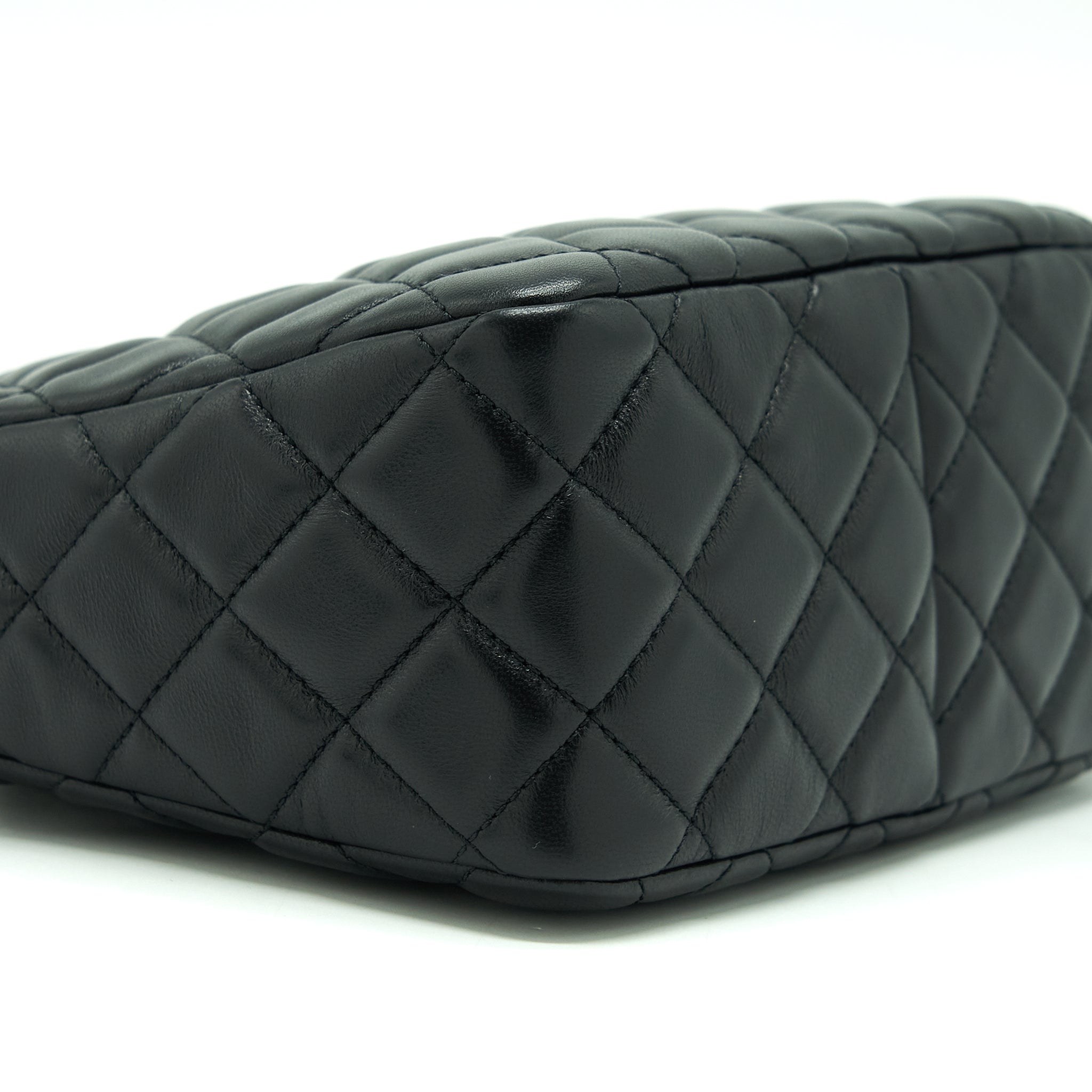Chanel 22S Pearl Crush Hobo Bag Lambskin Black