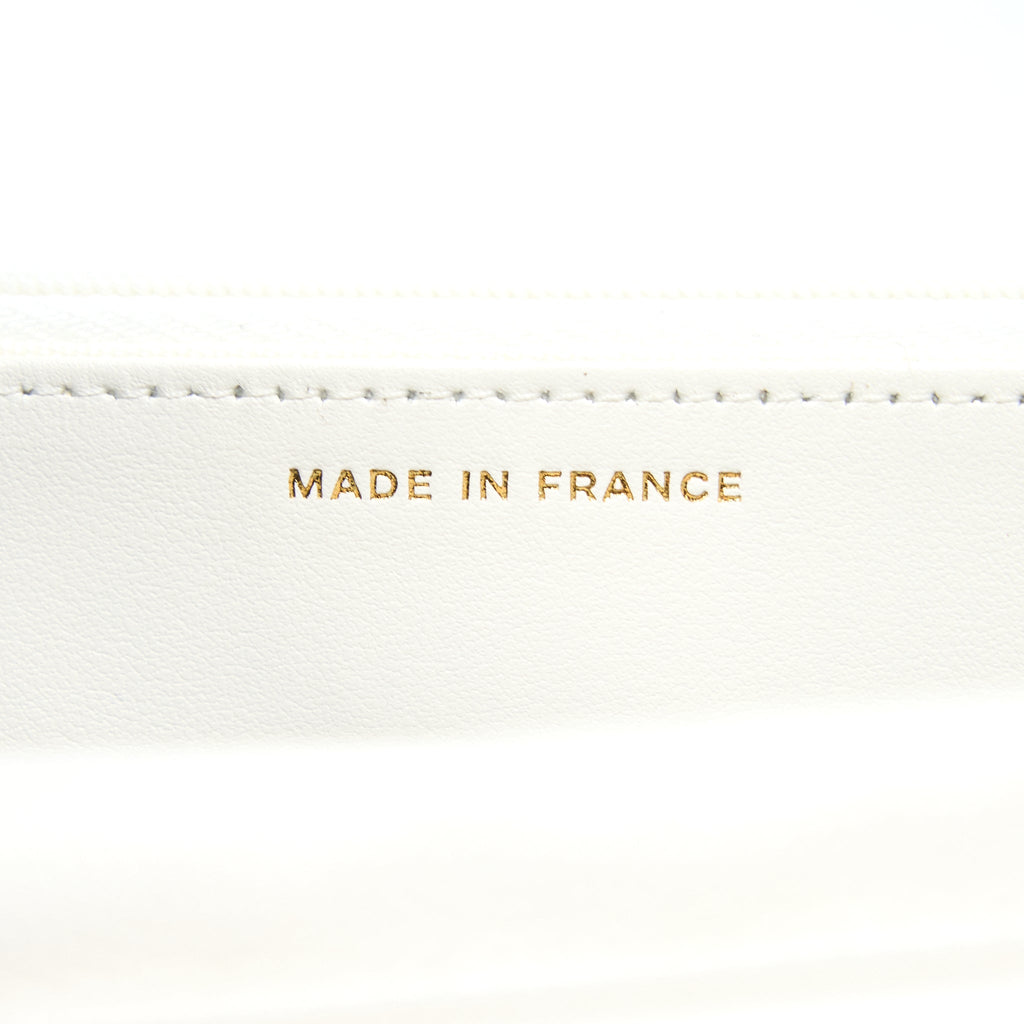 Chanel Classic Wallet On Chain Caviar White L (Microchip)