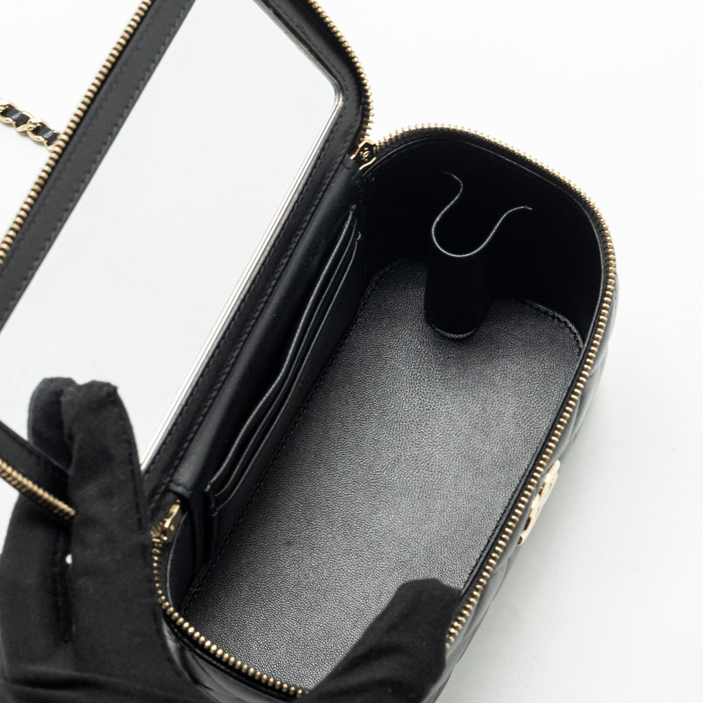 Chanel Top Handle Long Vanity Case Lambskin BLACK L (Microchip)