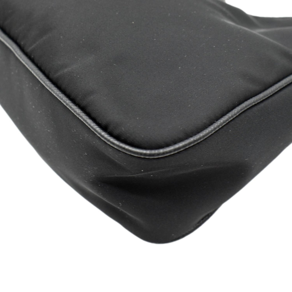 PRADA Re-Edition 2005 Re-Nylon Shoulder Bag Black