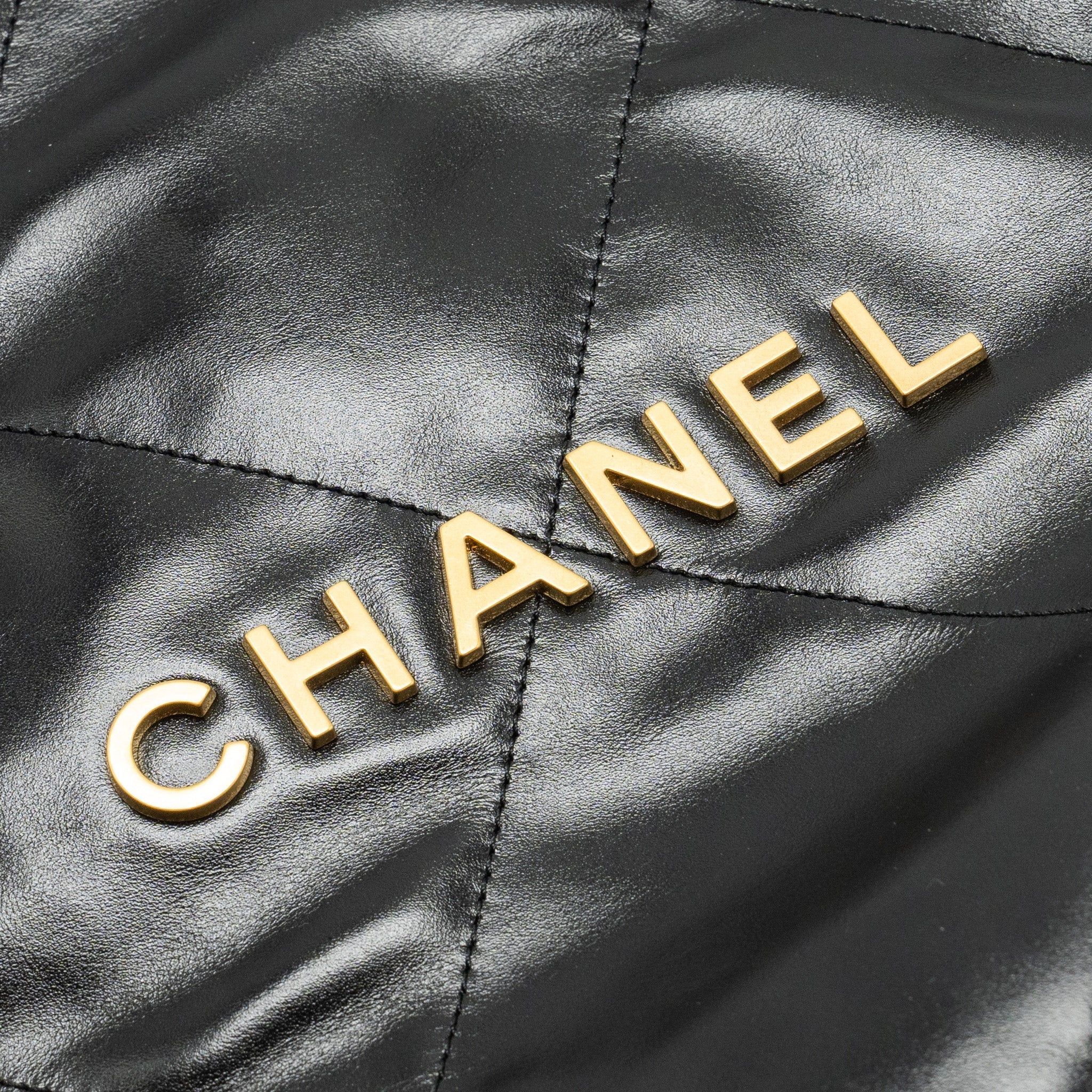 Chanel Small 22 Bag Shiny Calfskin BLACK  (Microchip)