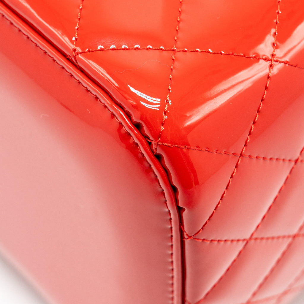 Chanel Large Vanity Pouch Patent Red
