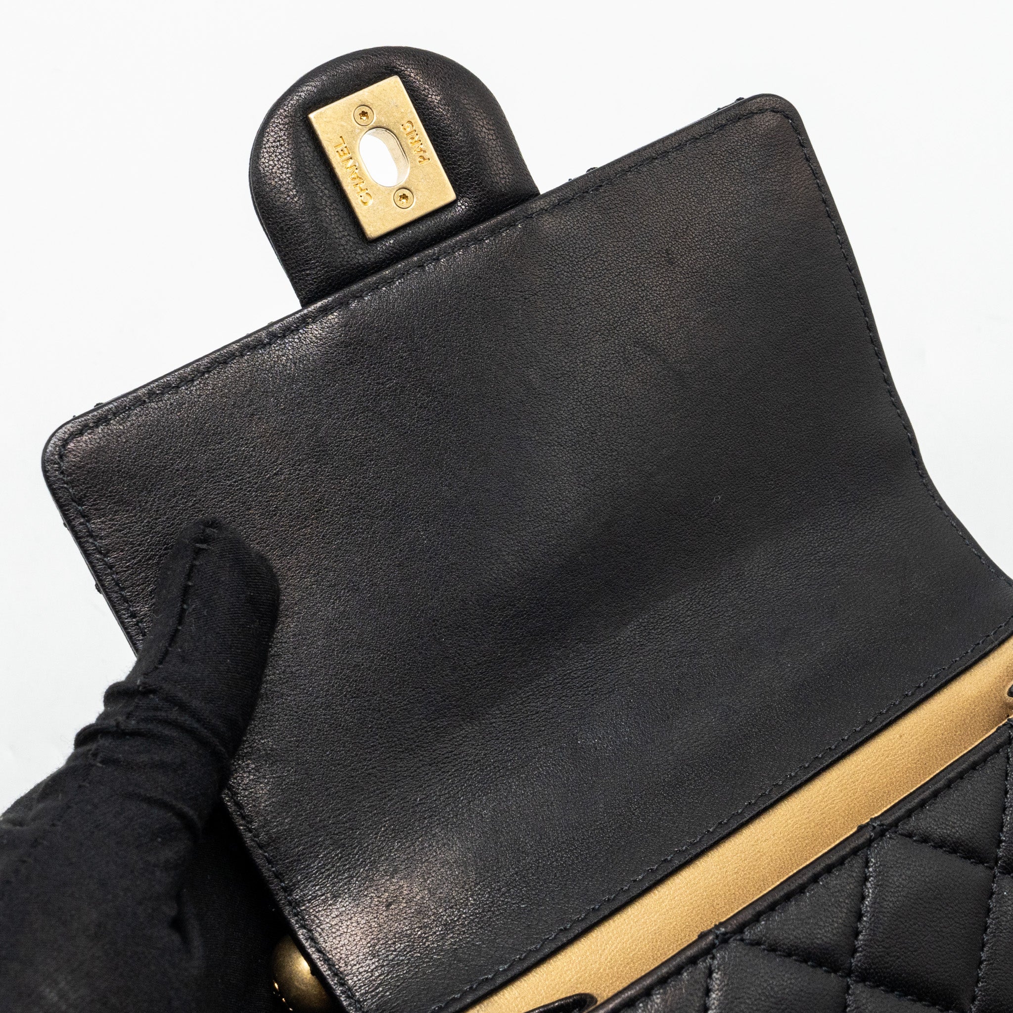 Chanel Vertical Pearl flap bag goatskin black