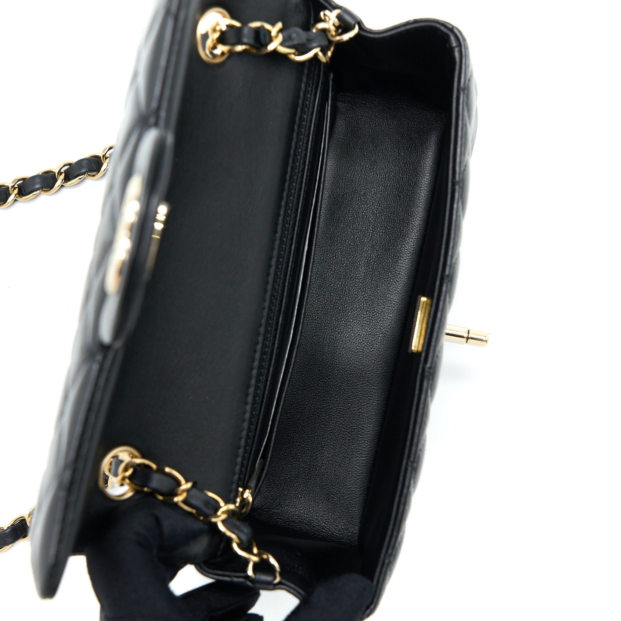 Chanel Classic Mini Rectangular Flap Bag Lambskin Black L (Microchip)