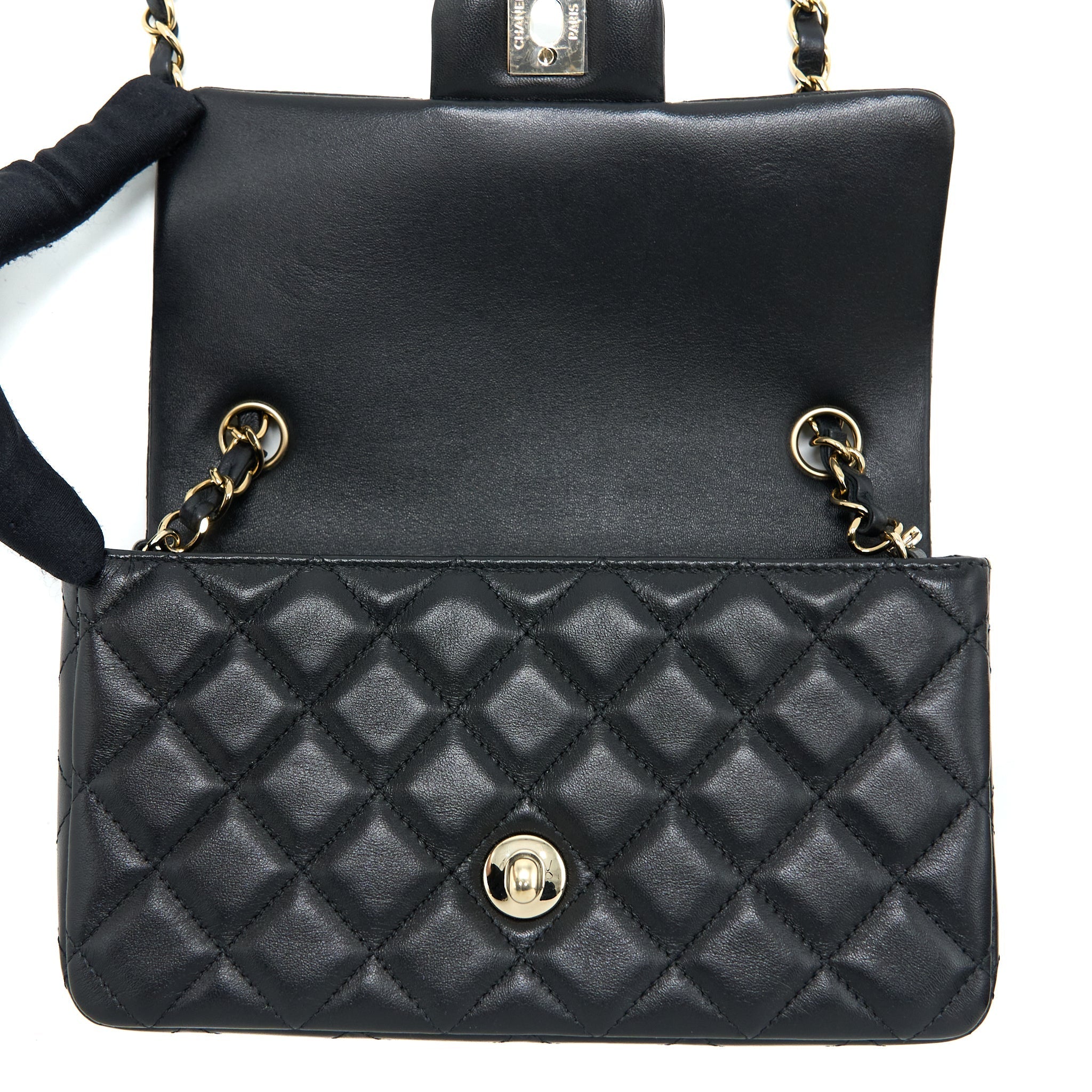 Chanel Classic Mini Rectangular Flap Bag Lambskin Black L (Microchip)