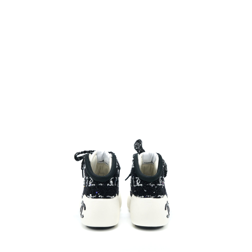 Chanel Size 36.5 Winter Sneakers Fabric Black/White