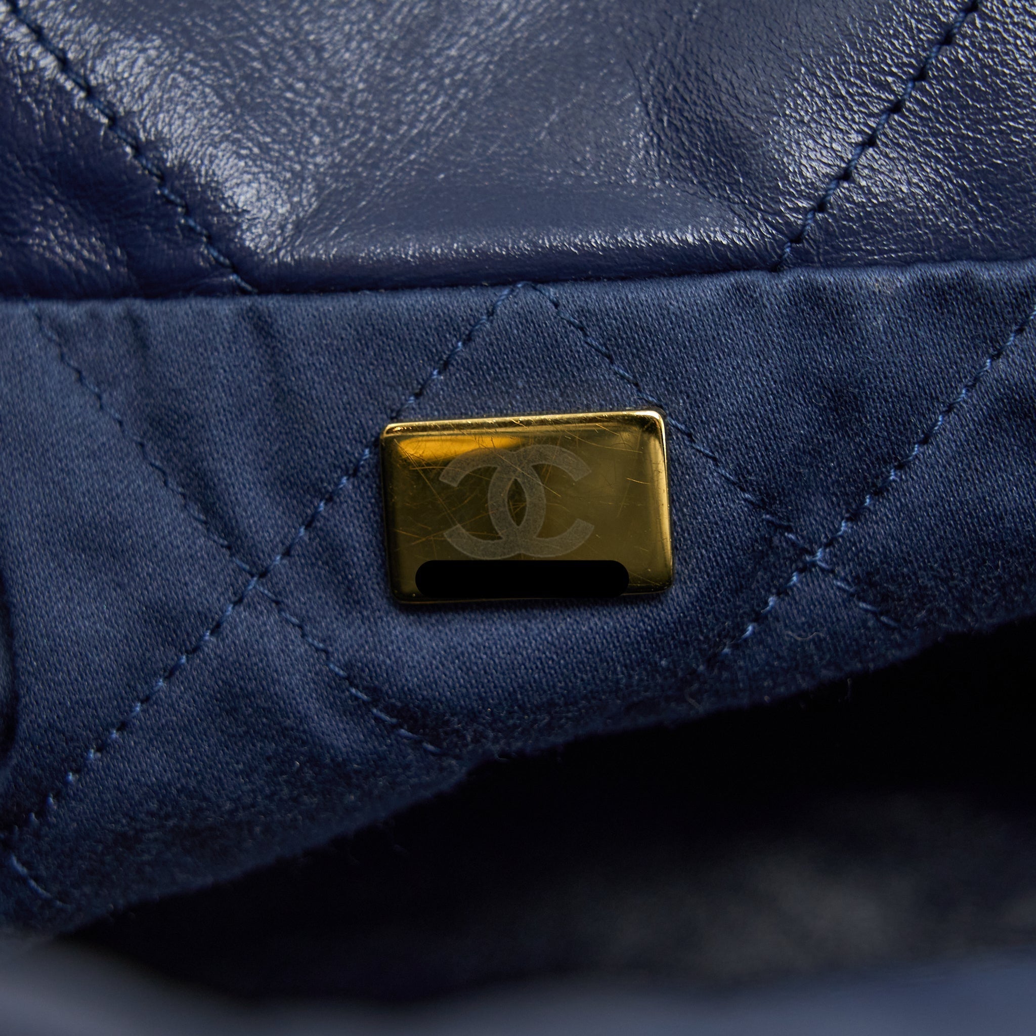 Chanel Small 22 Bag Shiny Calfskin Navy  (Microchip)