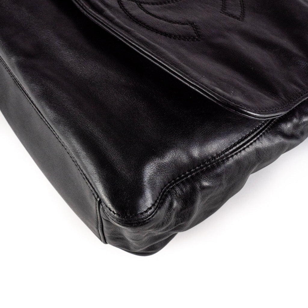 Chanel Vintage Messenger Bag