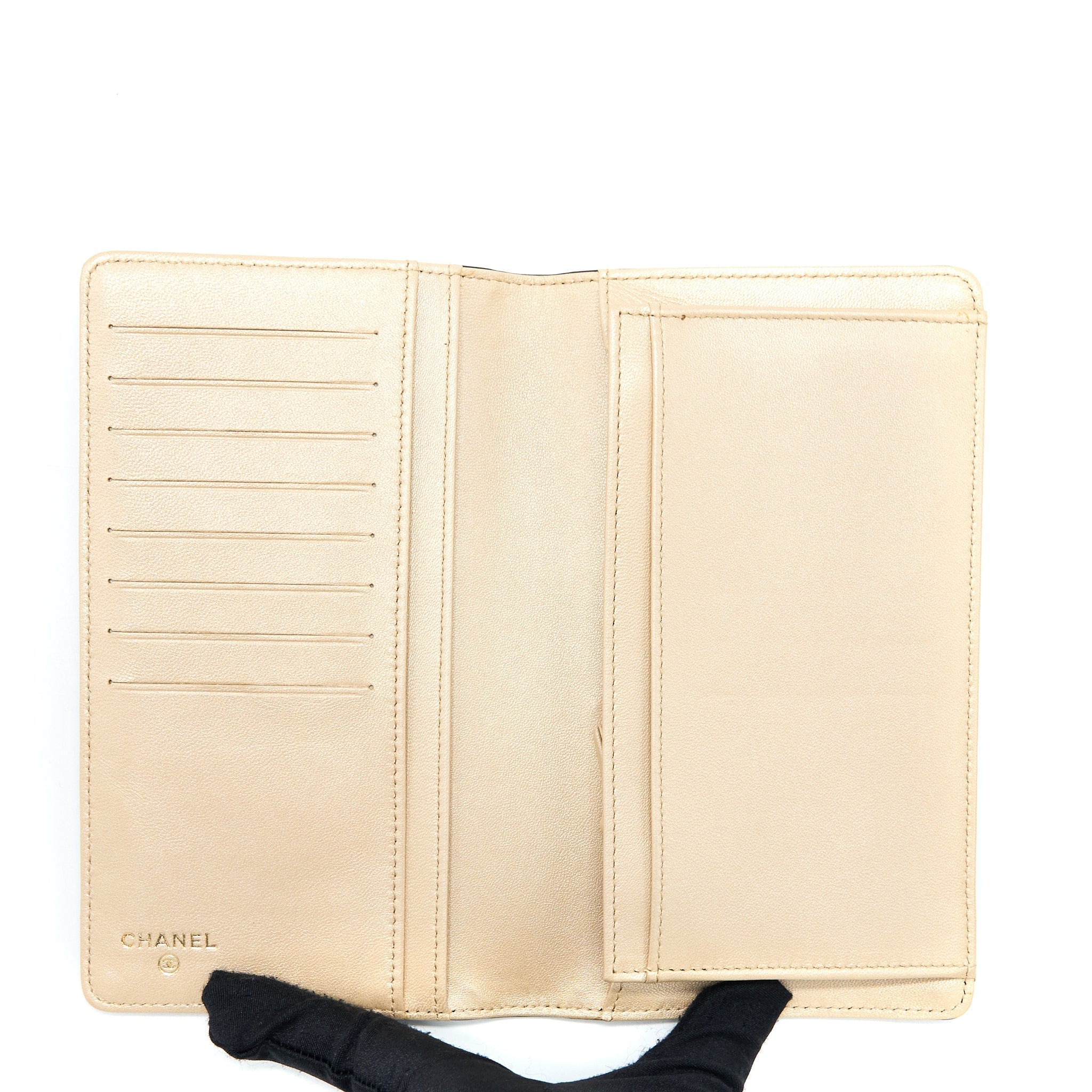 Chanel Camellia Long Flap Wallet Lambskin Black/ Gold
