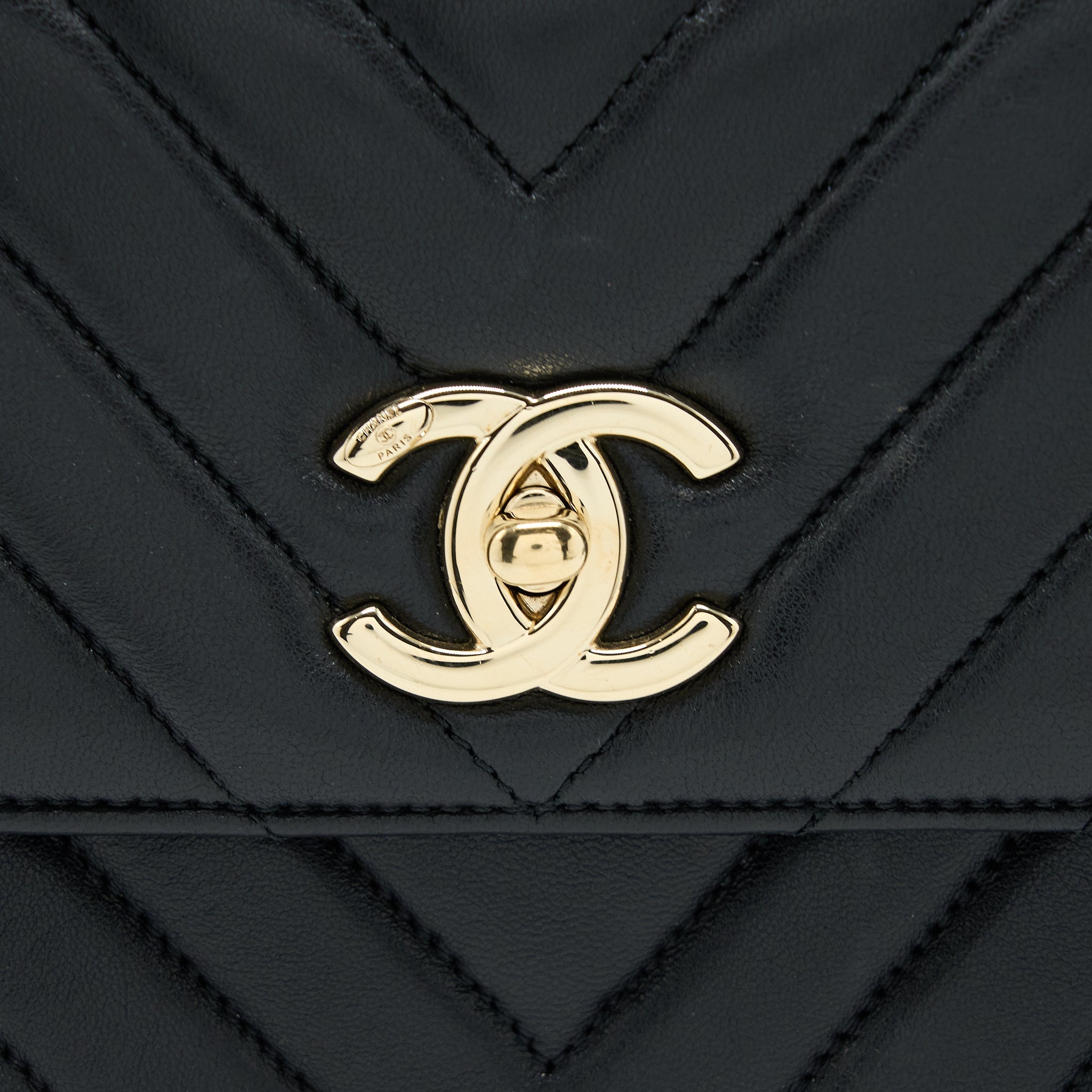 Chanel Chevron Trendy CC Top Handle Flap Bag Lambskin Black L