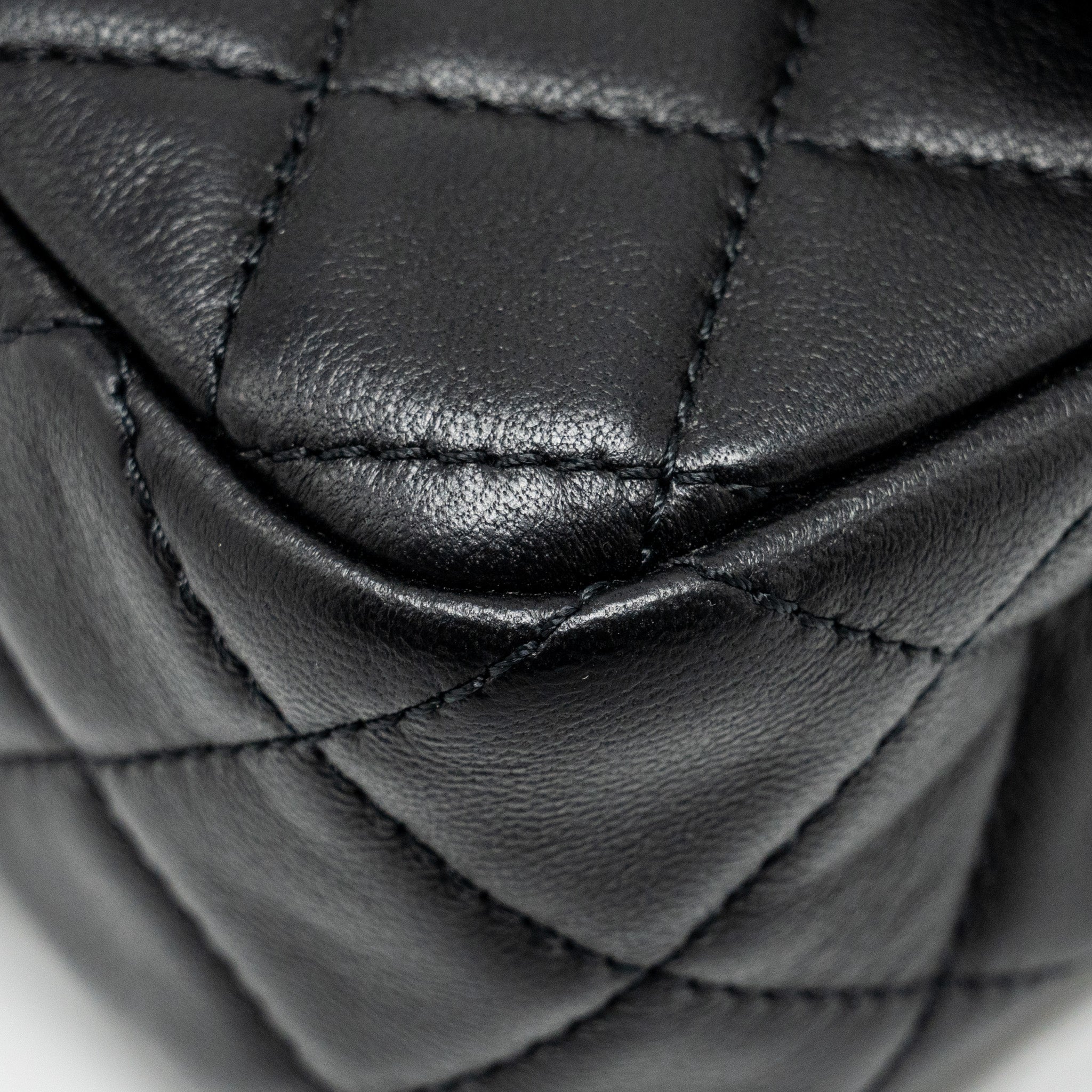 Chanel Pearl Crush mini Rectangular flap bag lambskin black  (microchip)