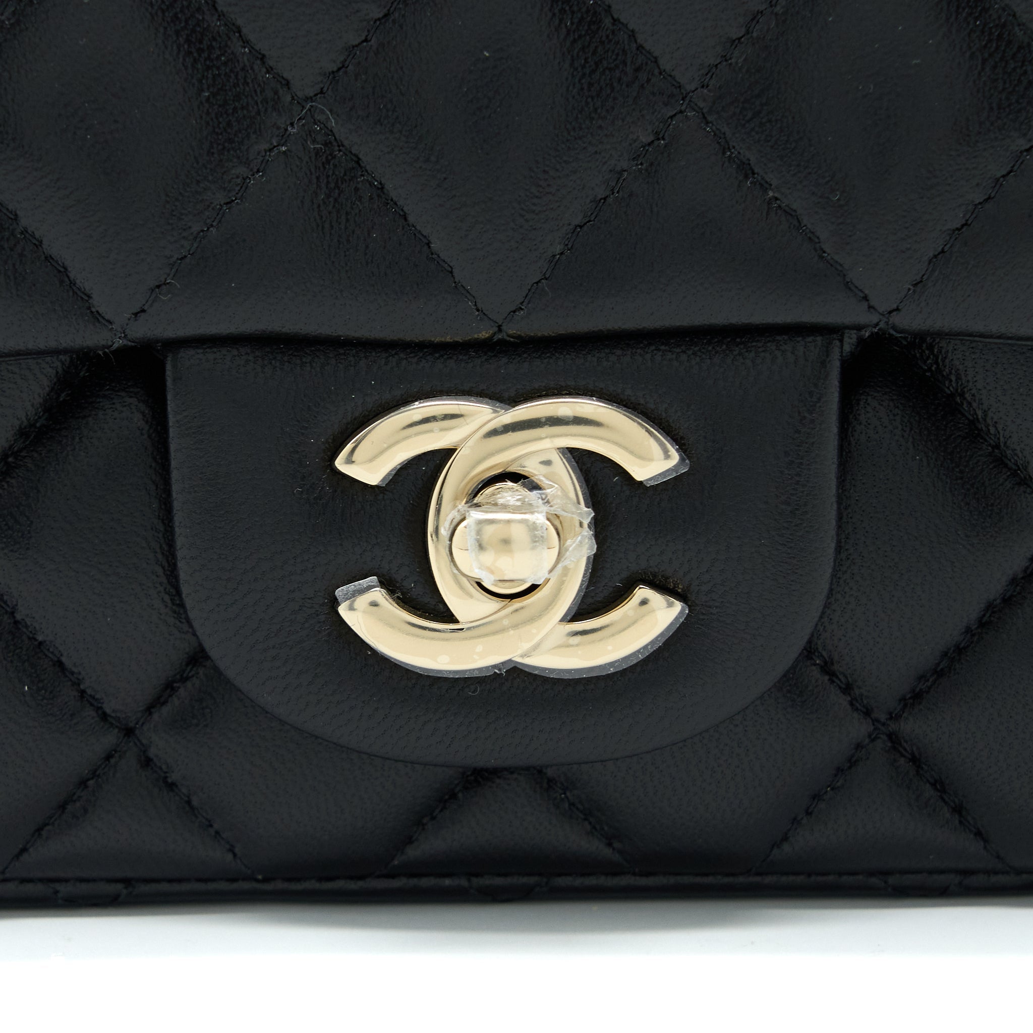 Chanel Mini Square Flap Bag Lambskin Black L (Microchip)