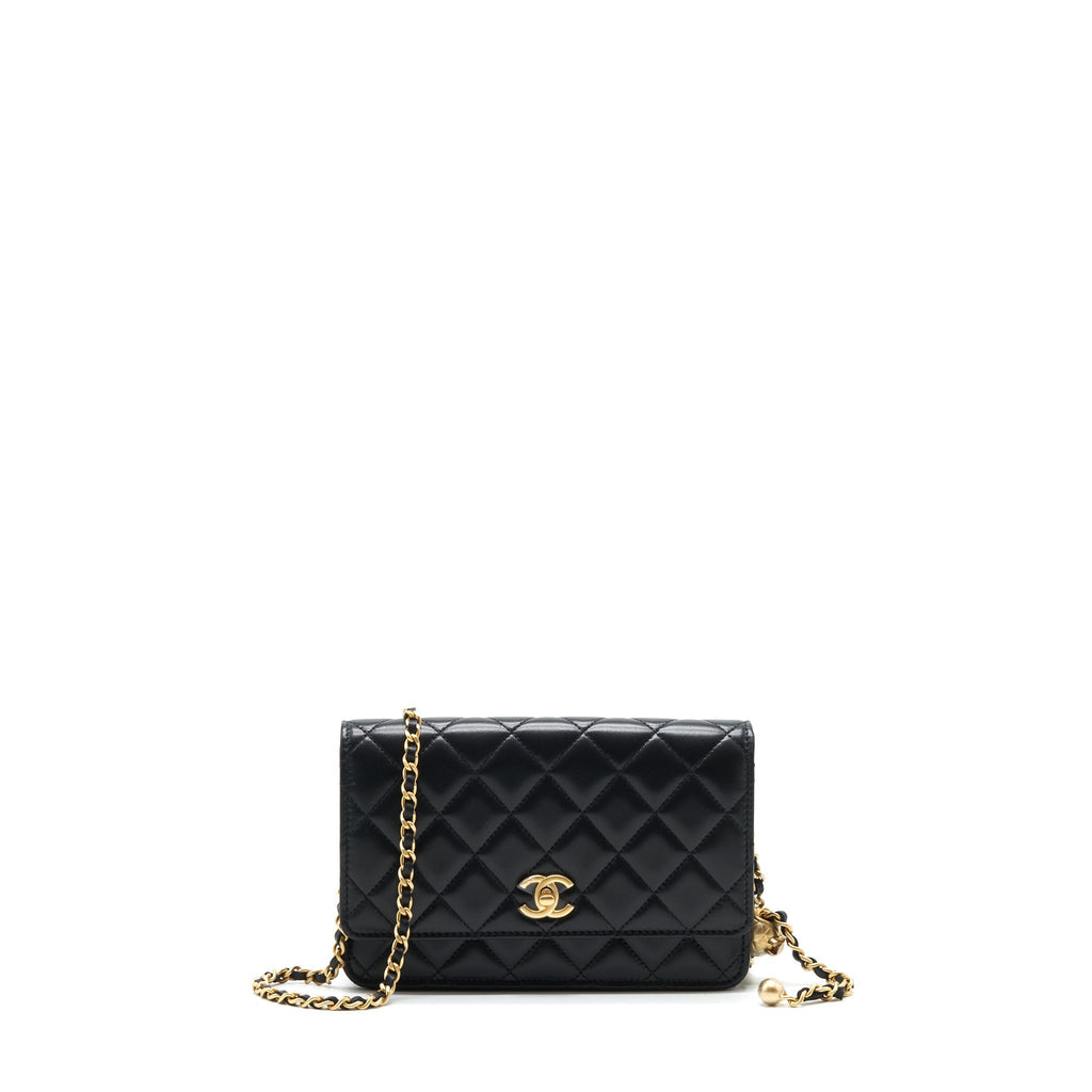 Chanel Pearl Crush Wallet on Chain Lambskin black