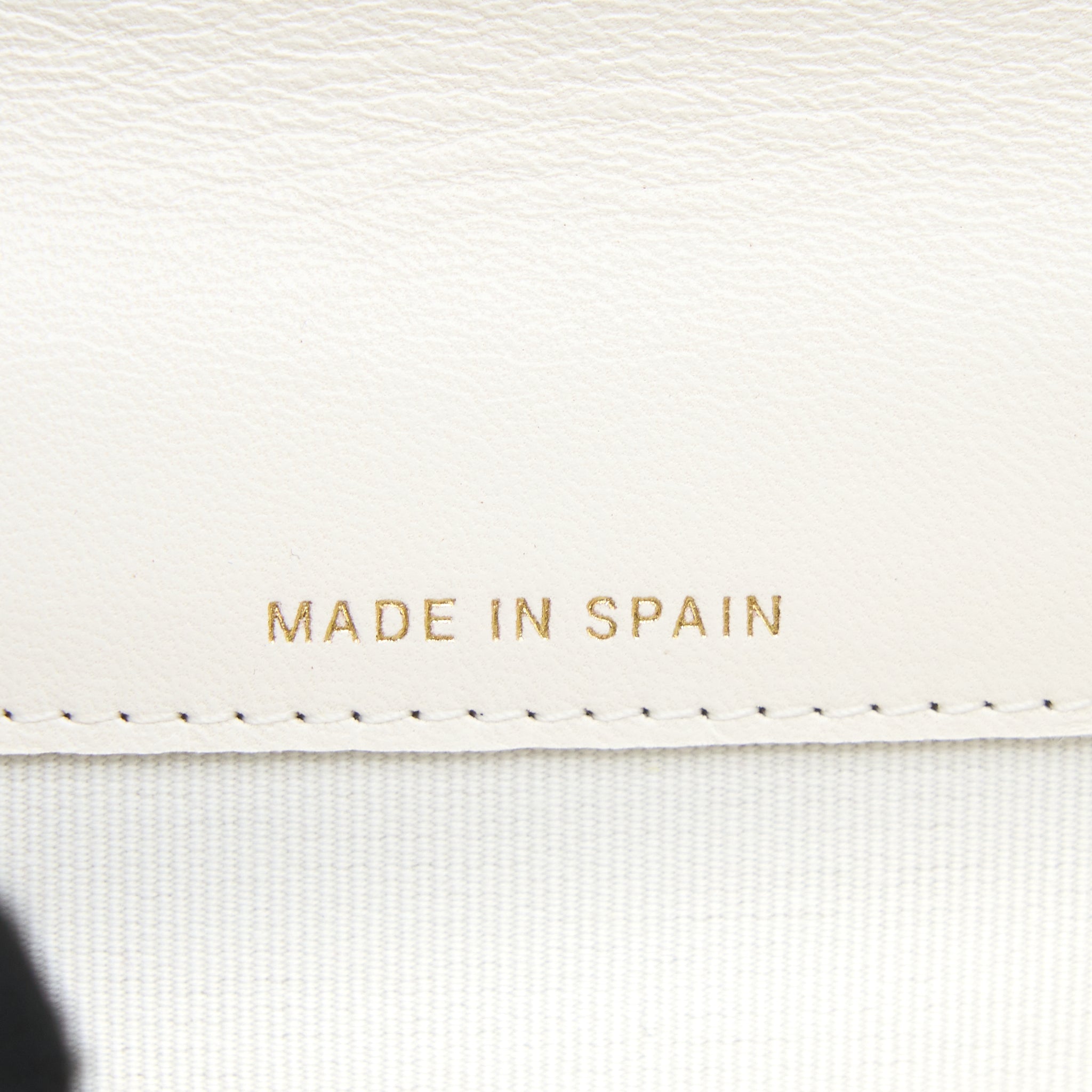 Chanel 19 Flap Card Holder Lambskin White Brushed  (Microchip)