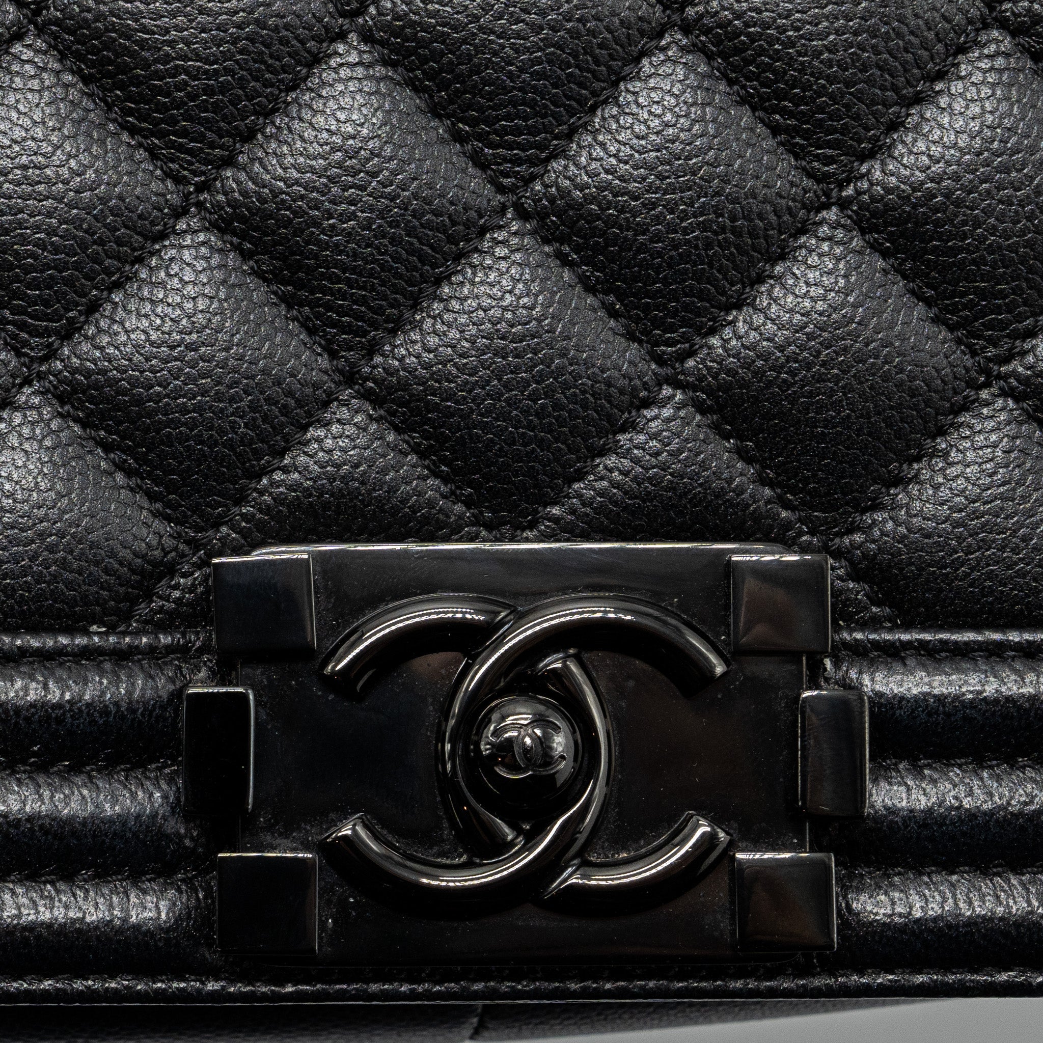 Chanel medium boy bag caviar so black black hardware