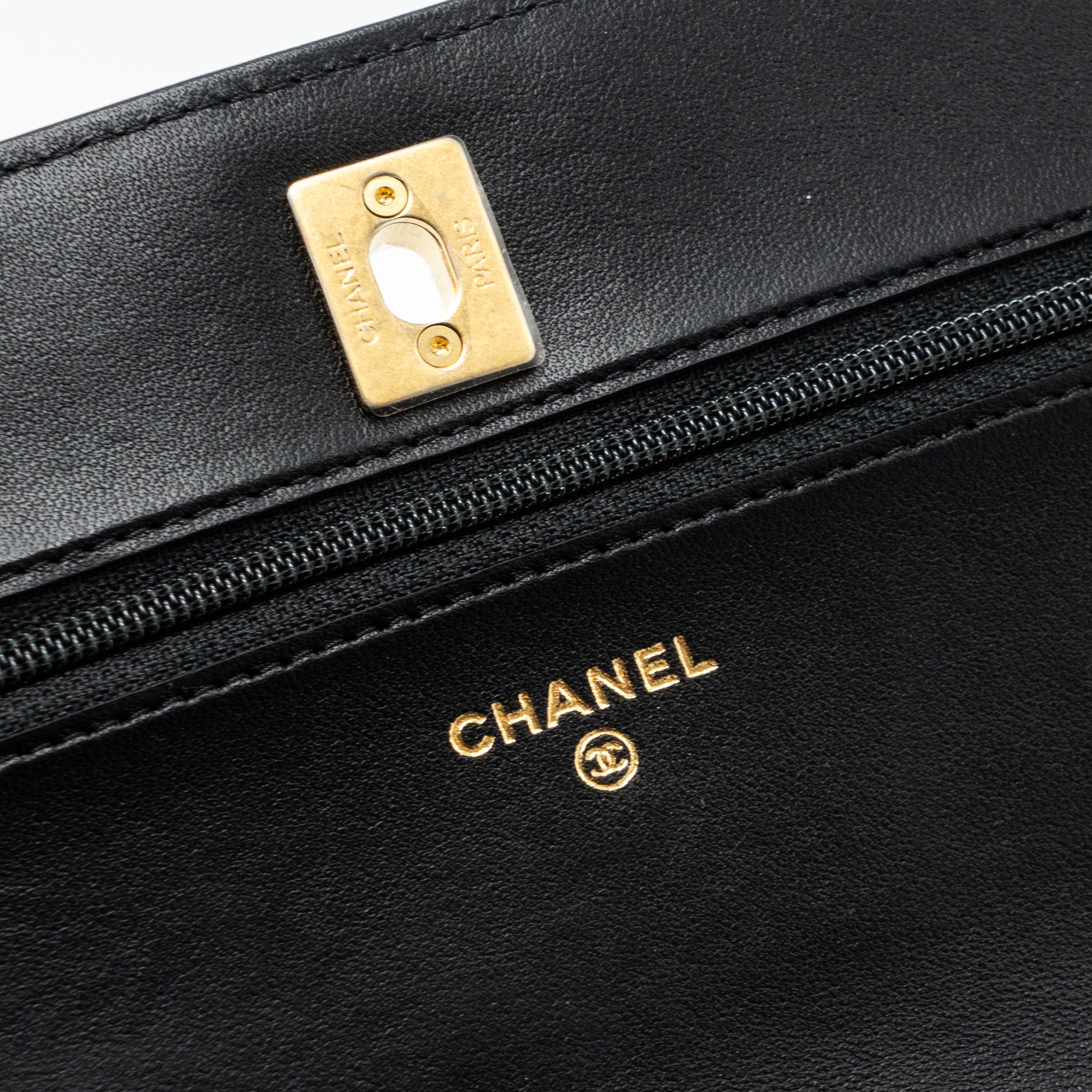 Chanel Pearl Crush Wallet On Chain Lambskin Black  (microchip)