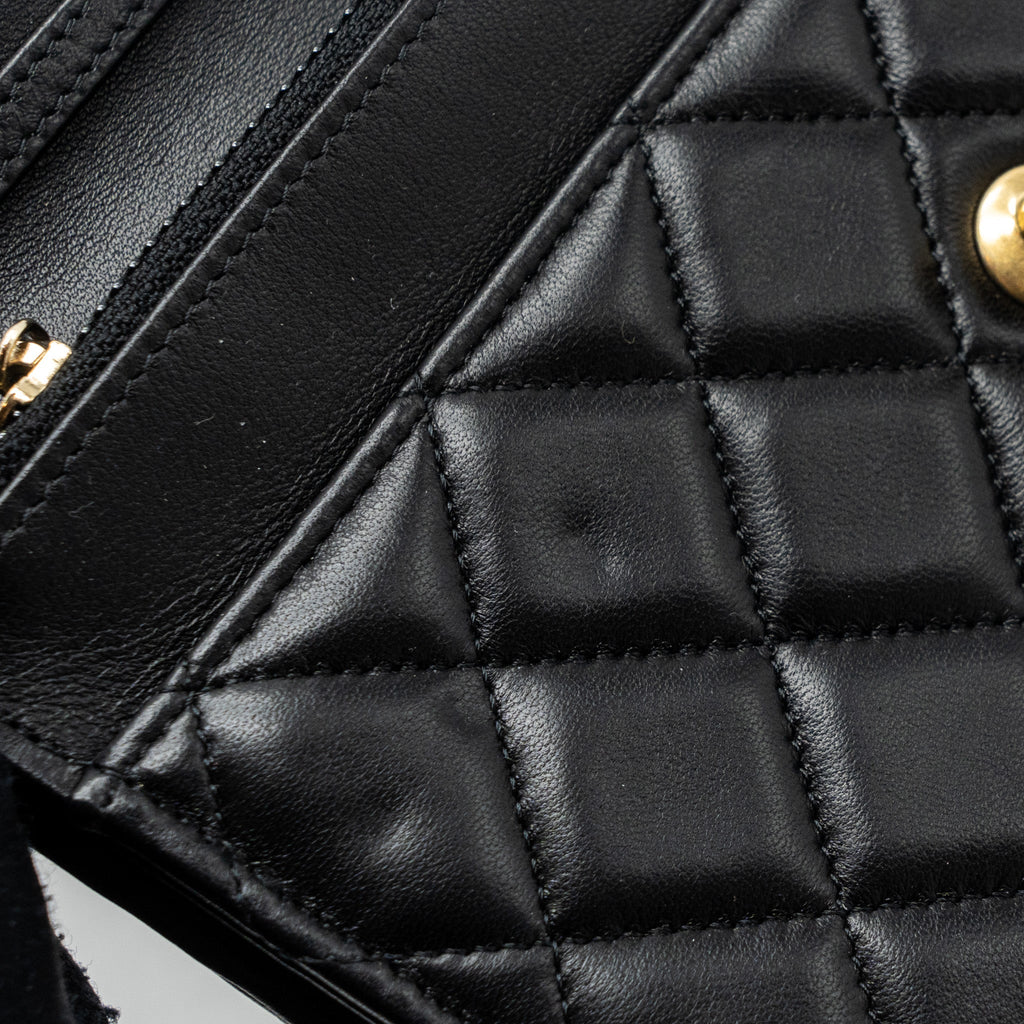 Chanel Pearl Crush Wallet On Chain Lambskin Black  (microchip)