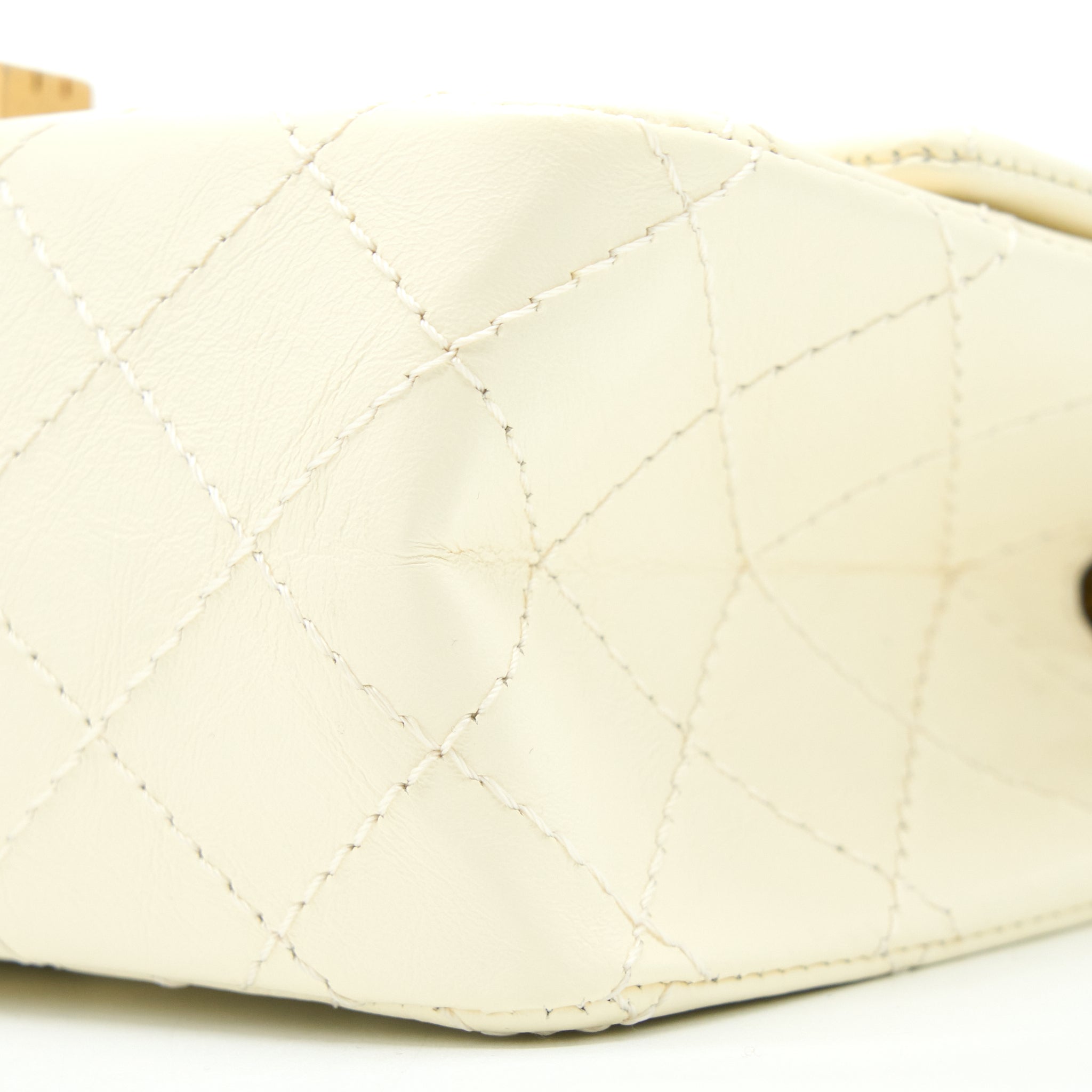 Chanel 20A Mini 2.55 Reissue Flap Bag Aged Calfskin Creamy White Brushed
