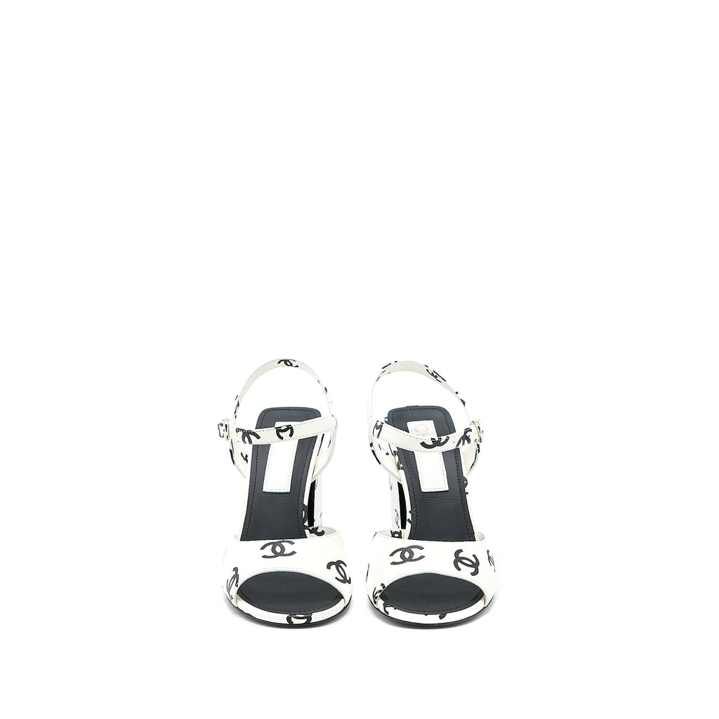 Chanel Size 37 CC Logo Leather Sandal Black/White
